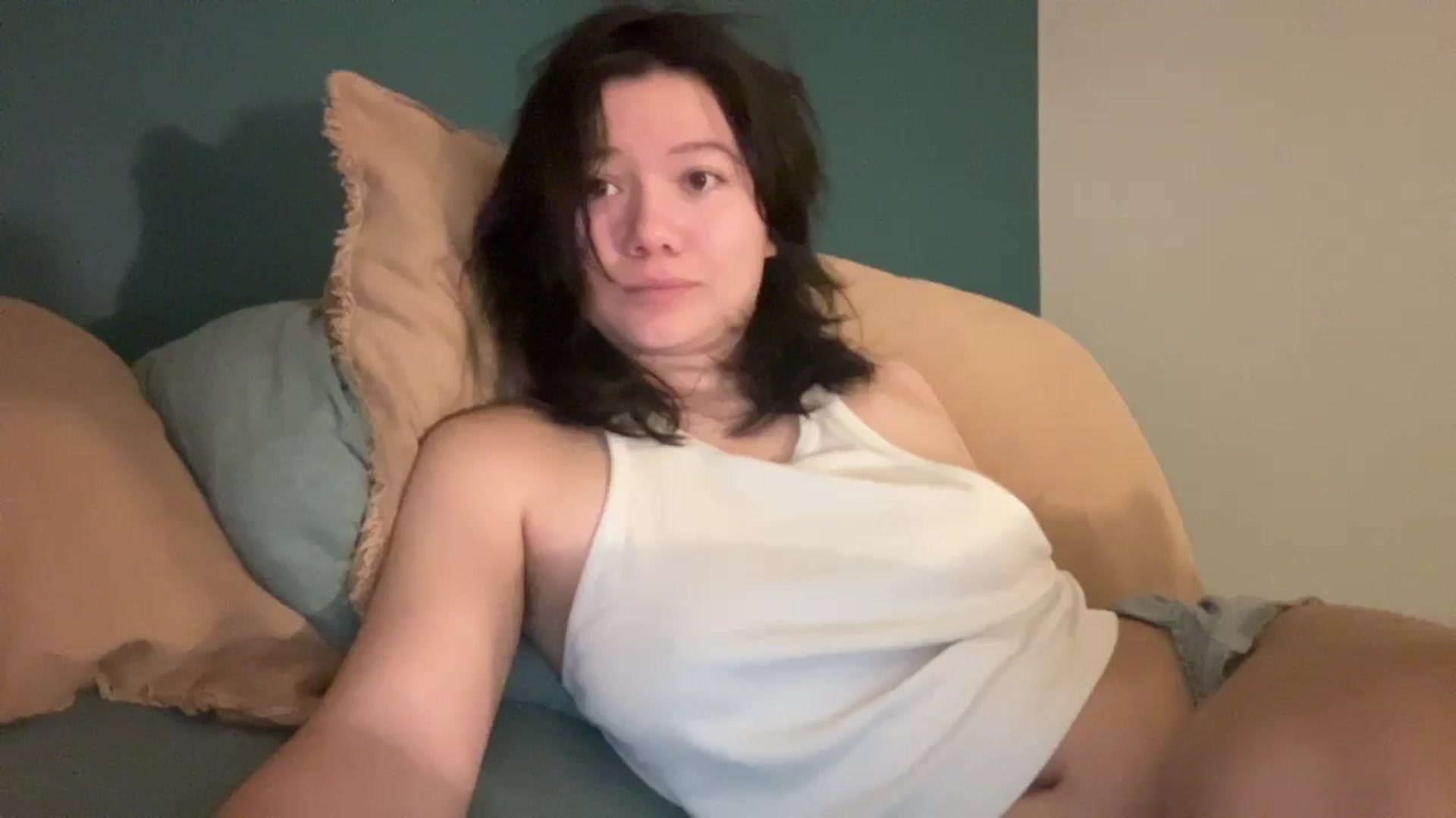 Gallery image thumbnail from imava's myfreecams stream on, 10/23/2025, 20:19 image 16 of 20
