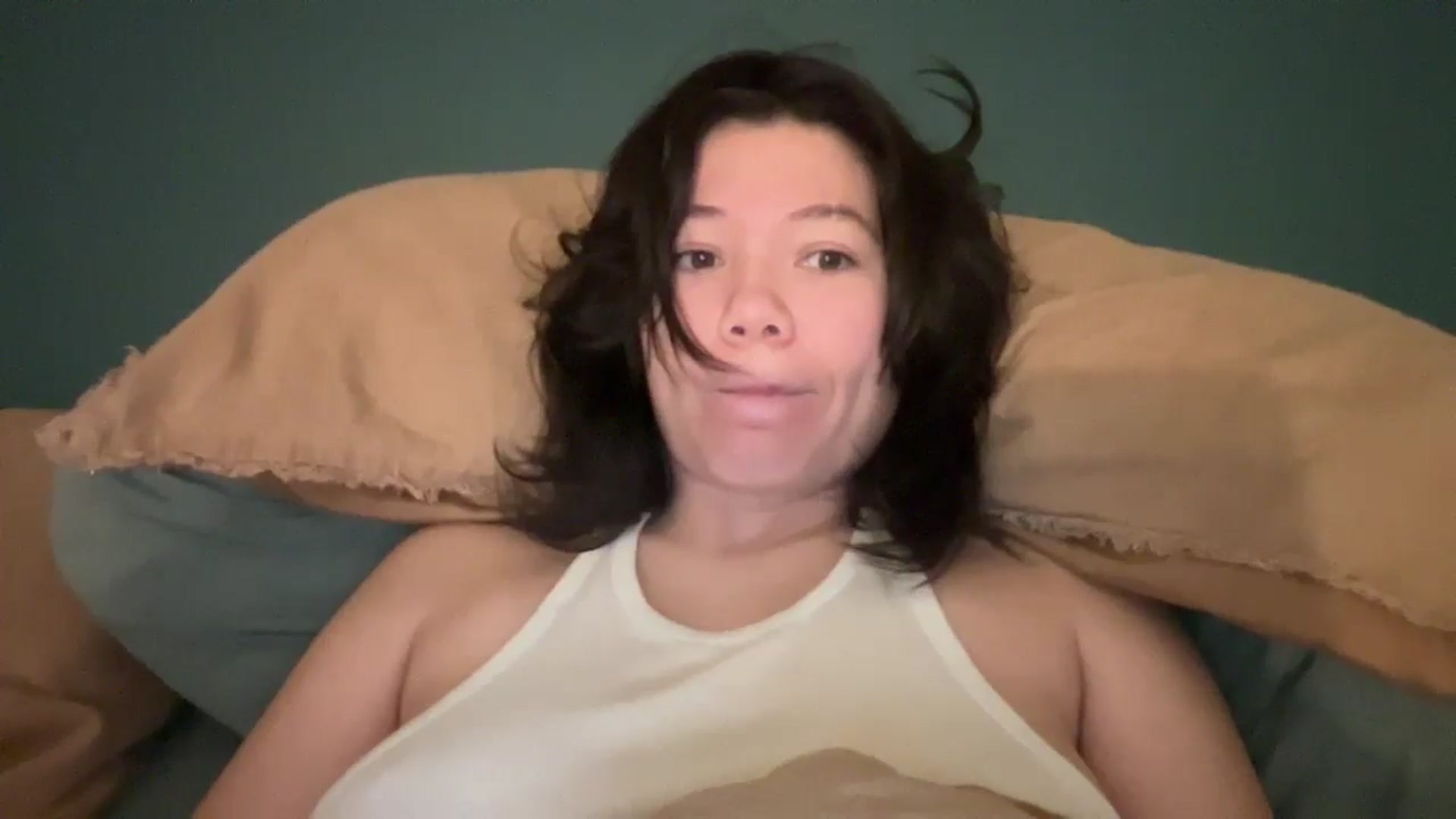 Gallery image thumbnail from imava's myfreecams stream on, 10/23/2025, 20:19 image 2 of 20