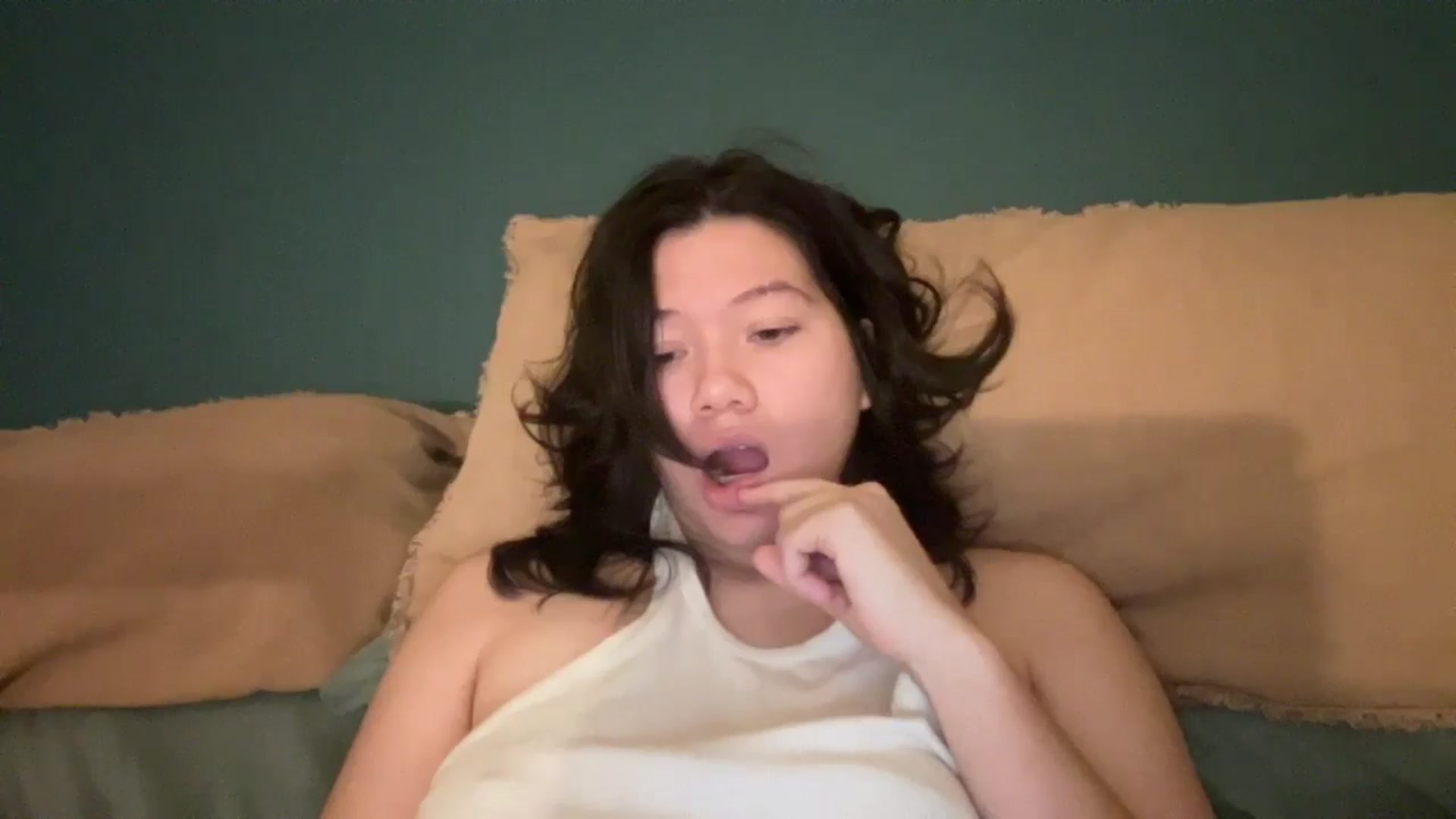 Gallery image thumbnail from imava's myfreecams stream on, 10/23/2025, 23:45 image 19 of 20