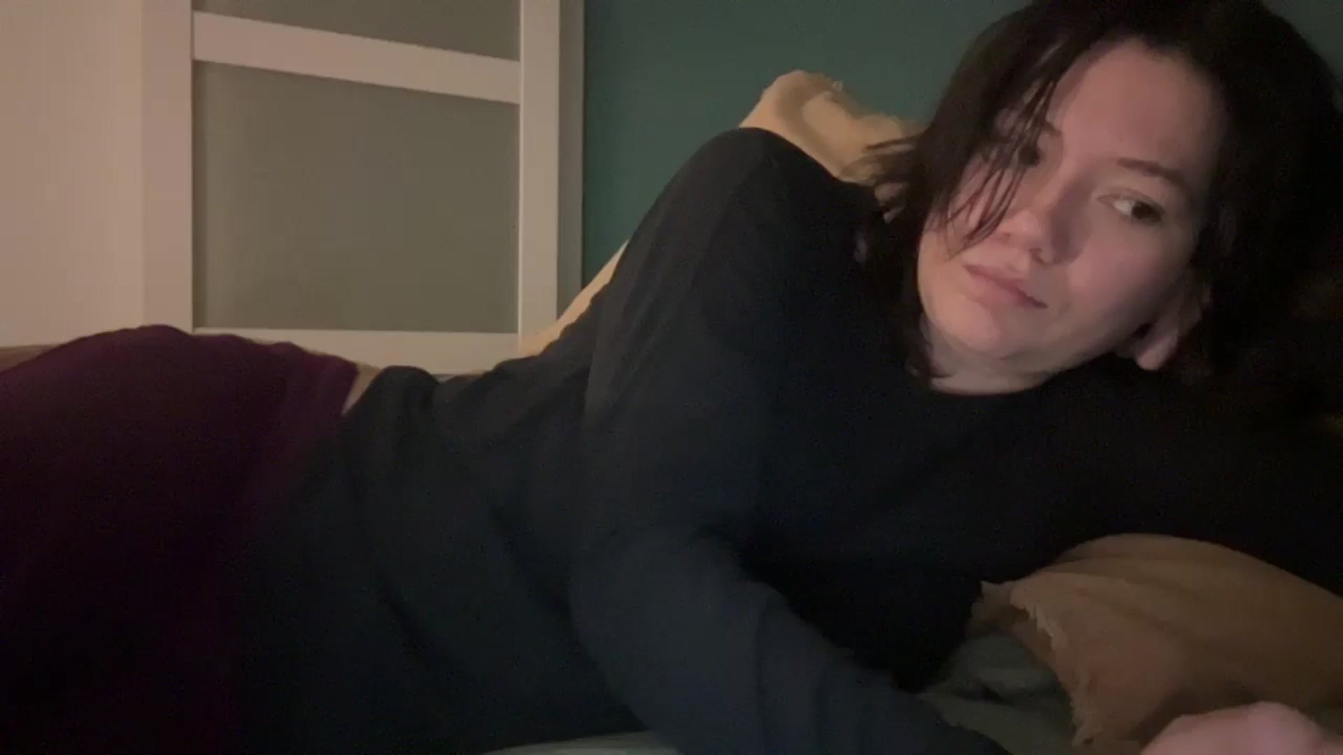 Gallery image thumbnail from imava's myfreecams stream on, 10/25/2025, 24:02 image 9 of 20