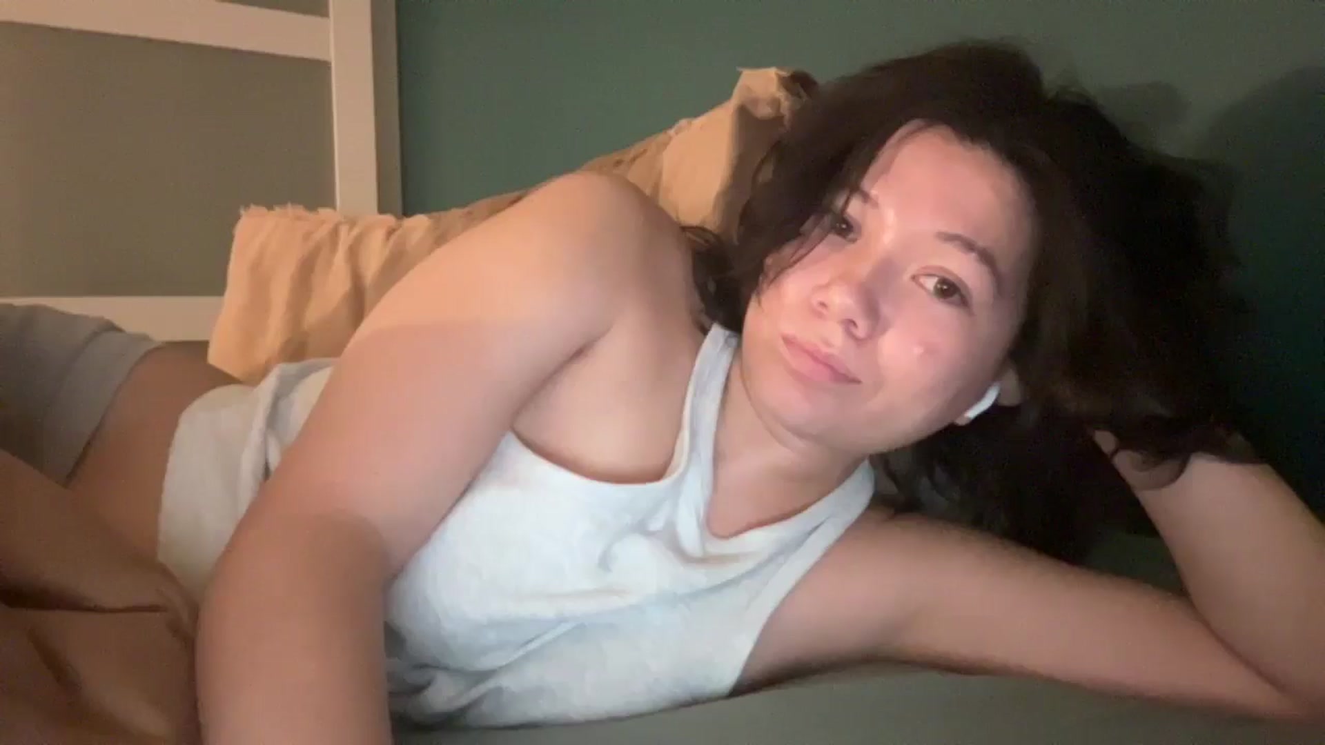 Gallery image thumbnail from imava's myfreecams stream on, 10/29/2025, 07:51 image 17 of 20