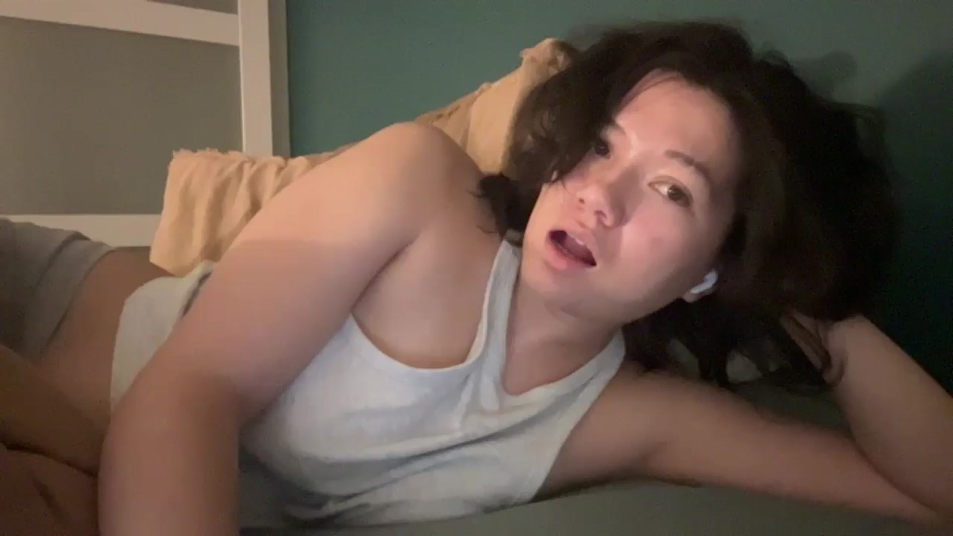 Gallery image thumbnail from imava's myfreecams stream on, 10/29/2025, 07:51 image 20 of 20