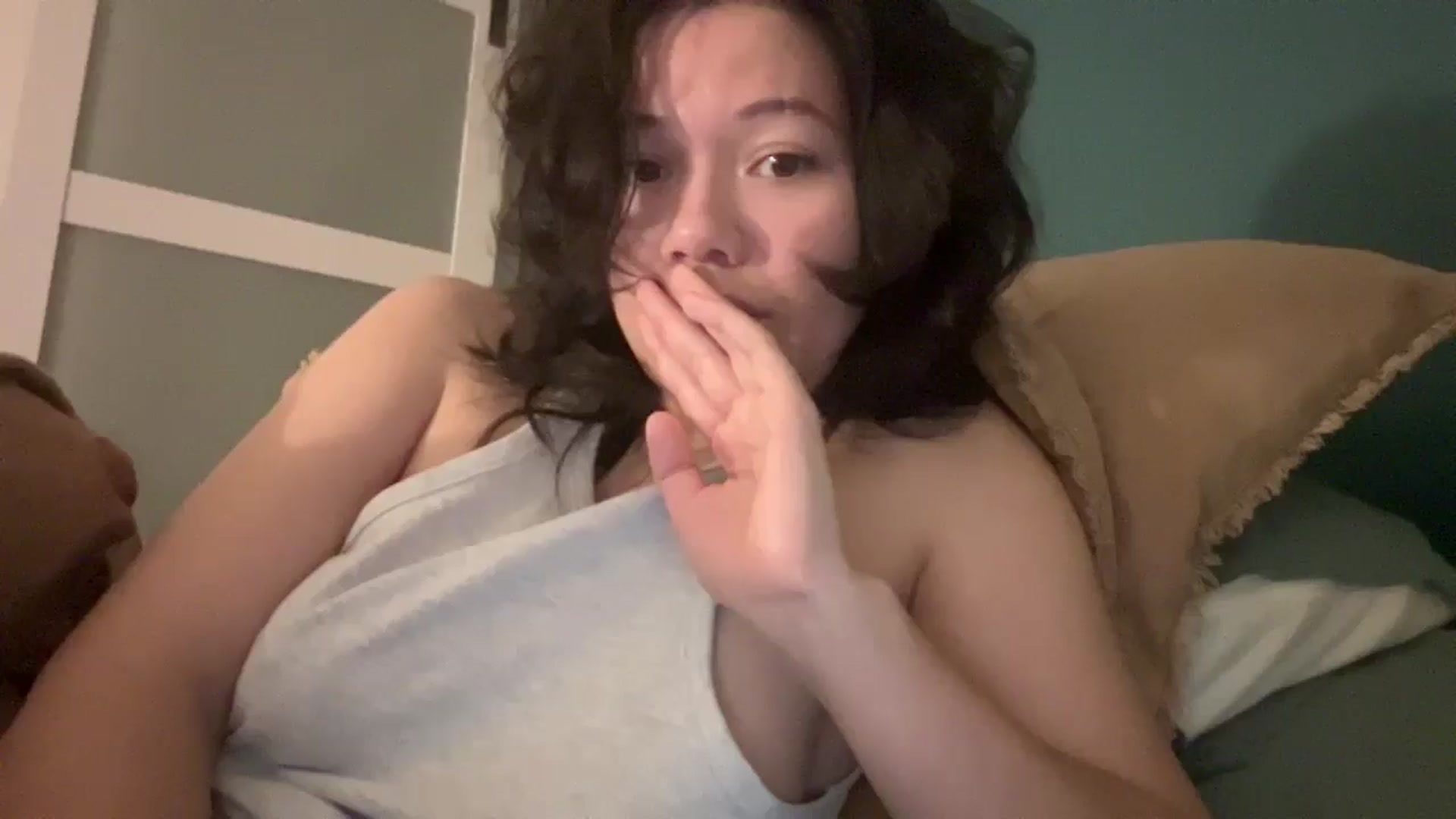 Gallery image thumbnail from imava's myfreecams stream on, 10/29/2025, 08:29 image 20 of 20