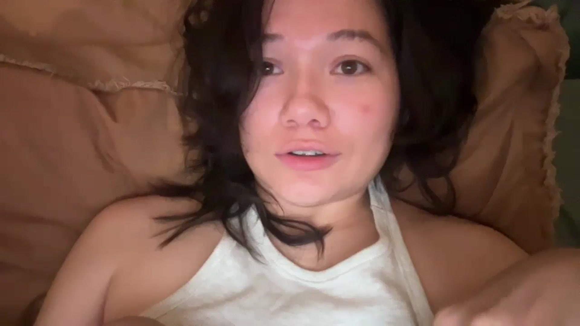 Gallery image thumbnail from imava's myfreecams stream on, 10/29/2025, 08:29 image 16 of 20