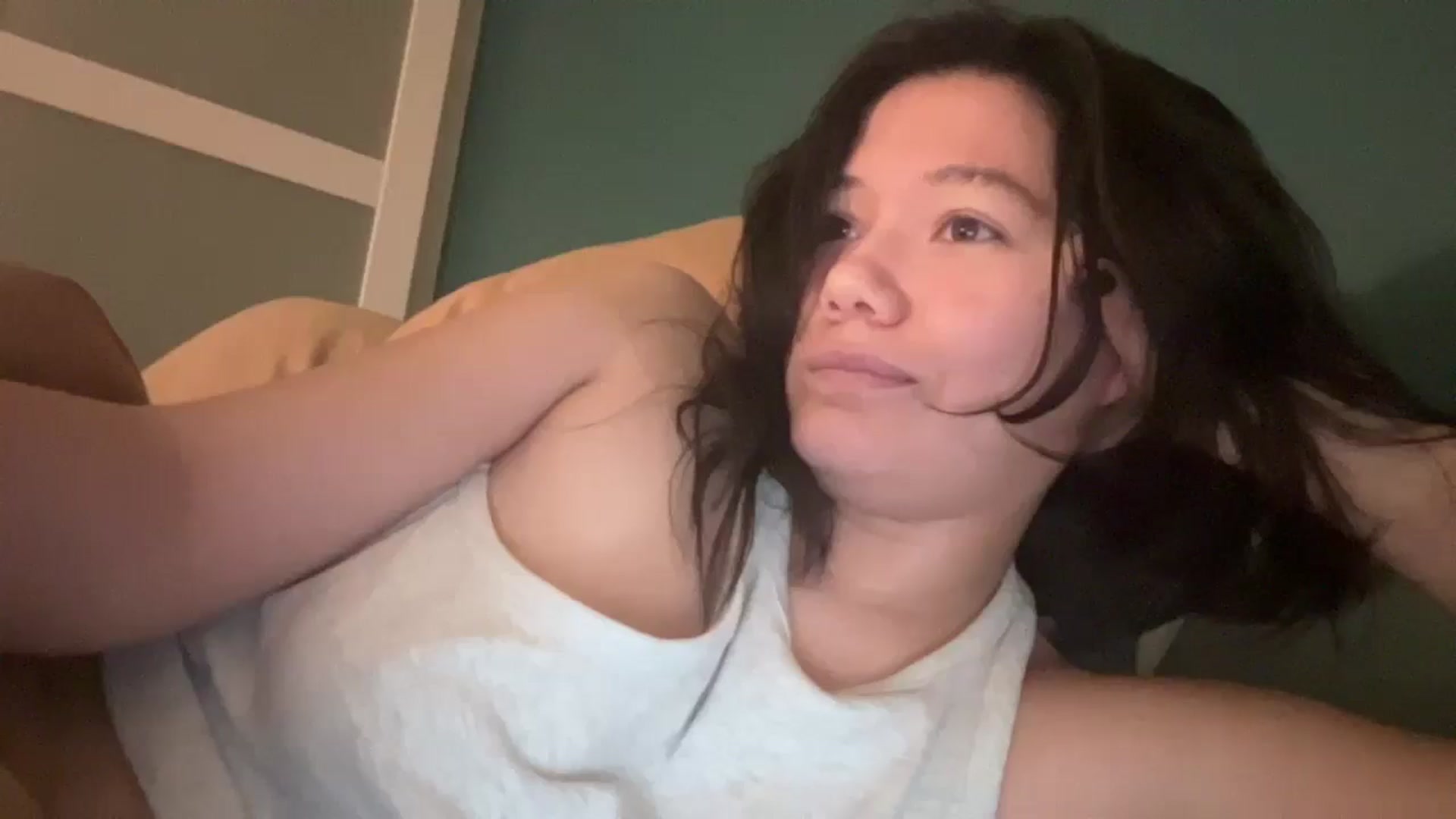 Gallery image thumbnail from imava's myfreecams stream on, 10/29/2025, 22:04 image 20 of 20