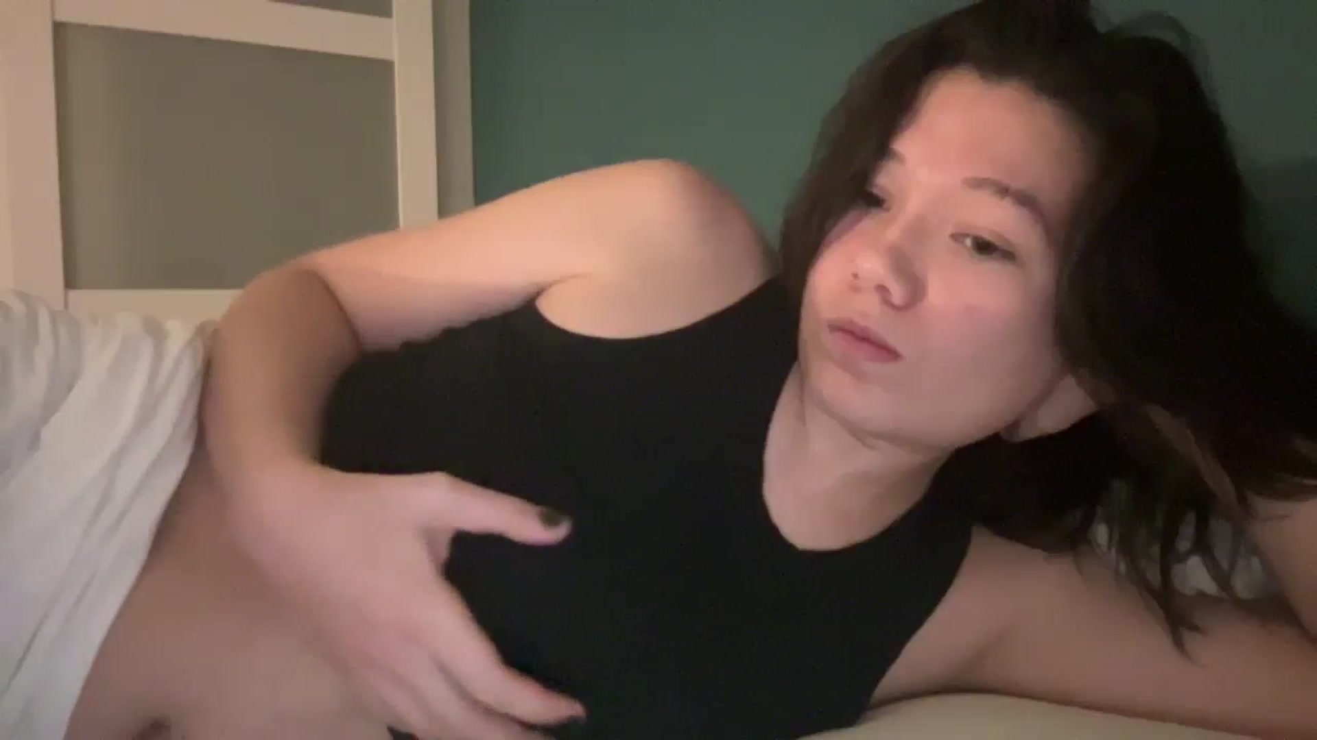 Gallery image thumbnail from imava's myfreecams stream on, 11/03/2025, 14:00 image 17 of 20