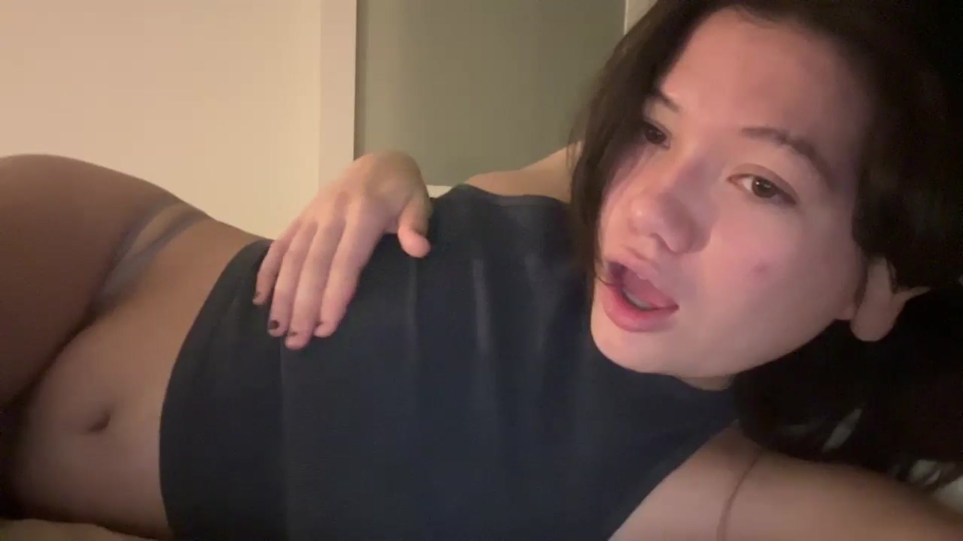 Gallery image thumbnail from imava's myfreecams stream on, 11/21/2025, 21:16 image 18 of 20