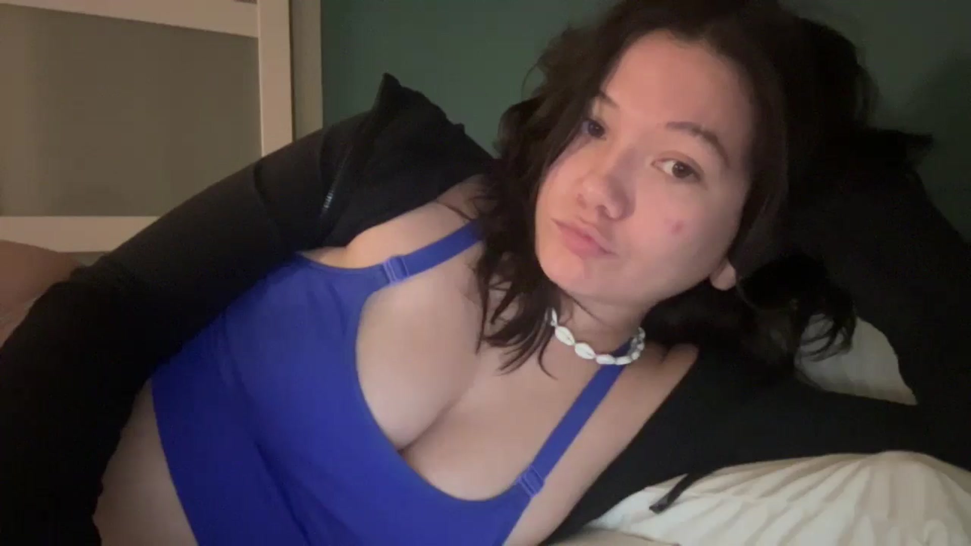 Gallery image thumbnail from imava's myfreecams stream on, 11/23/2025, 02:11 image 2 of 20