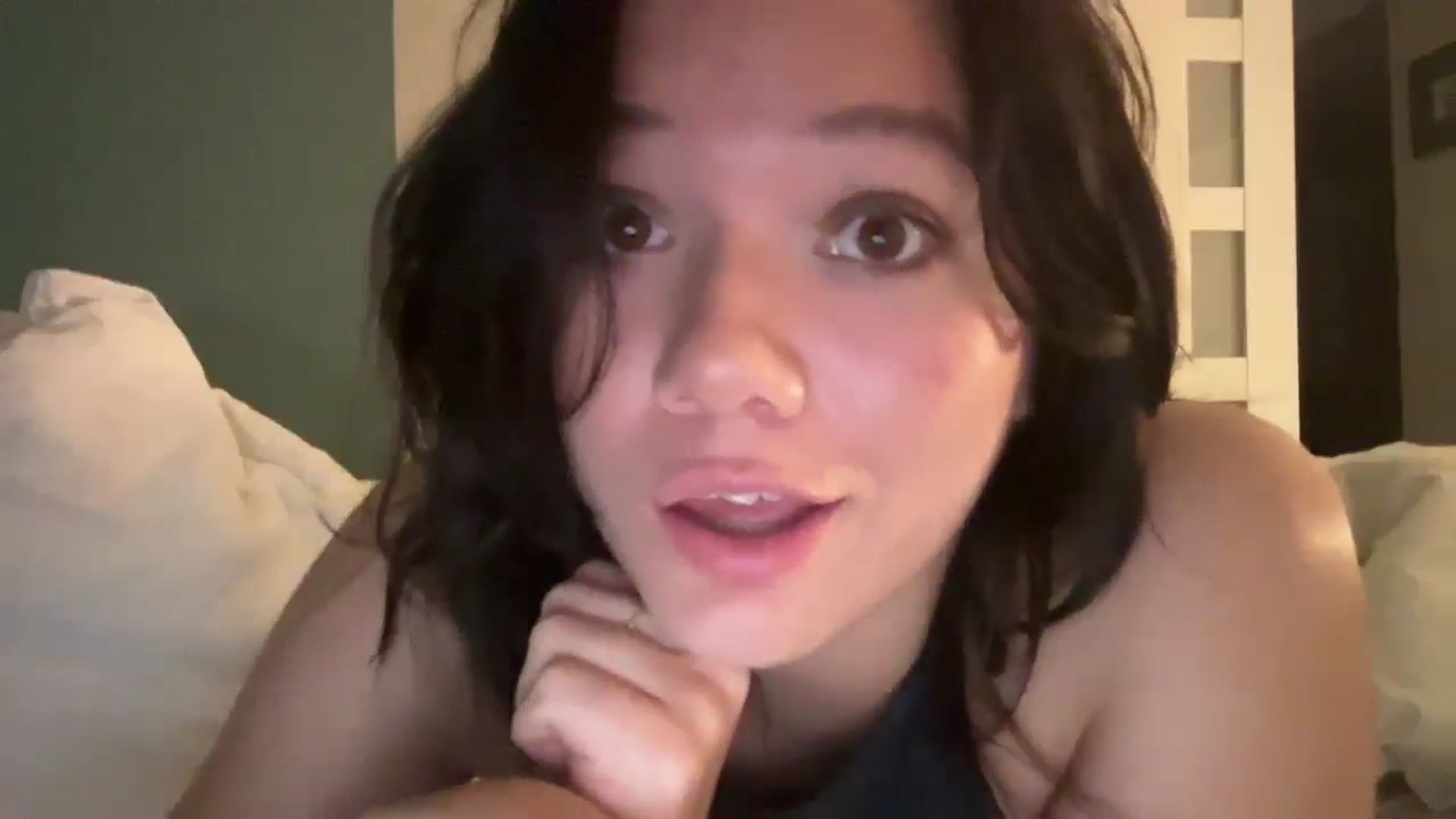 Gallery image thumbnail from imava's myfreecams stream on, 11/24/2025, 02:03 image 18 of 20