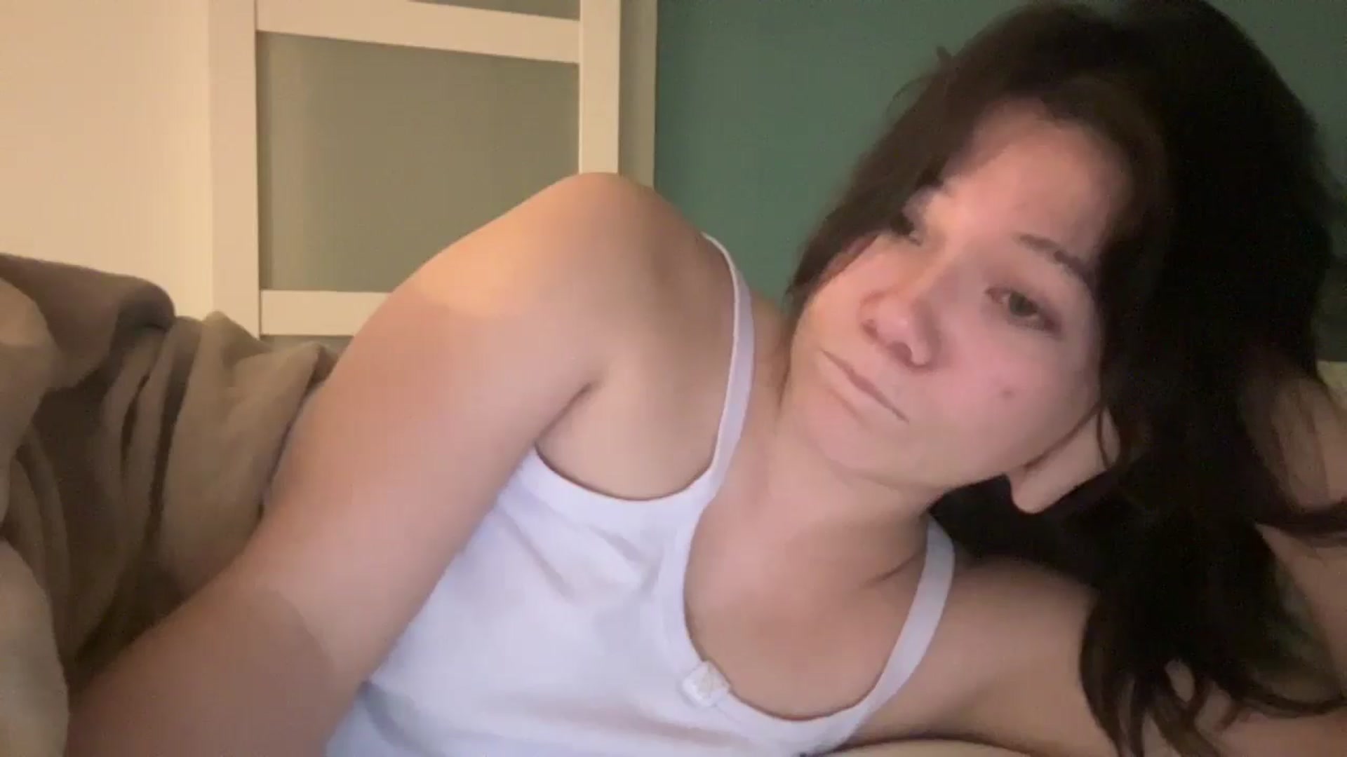 Gallery image thumbnail from imava's myfreecams stream on, 11/24/2025, 06:57 image 17 of 20