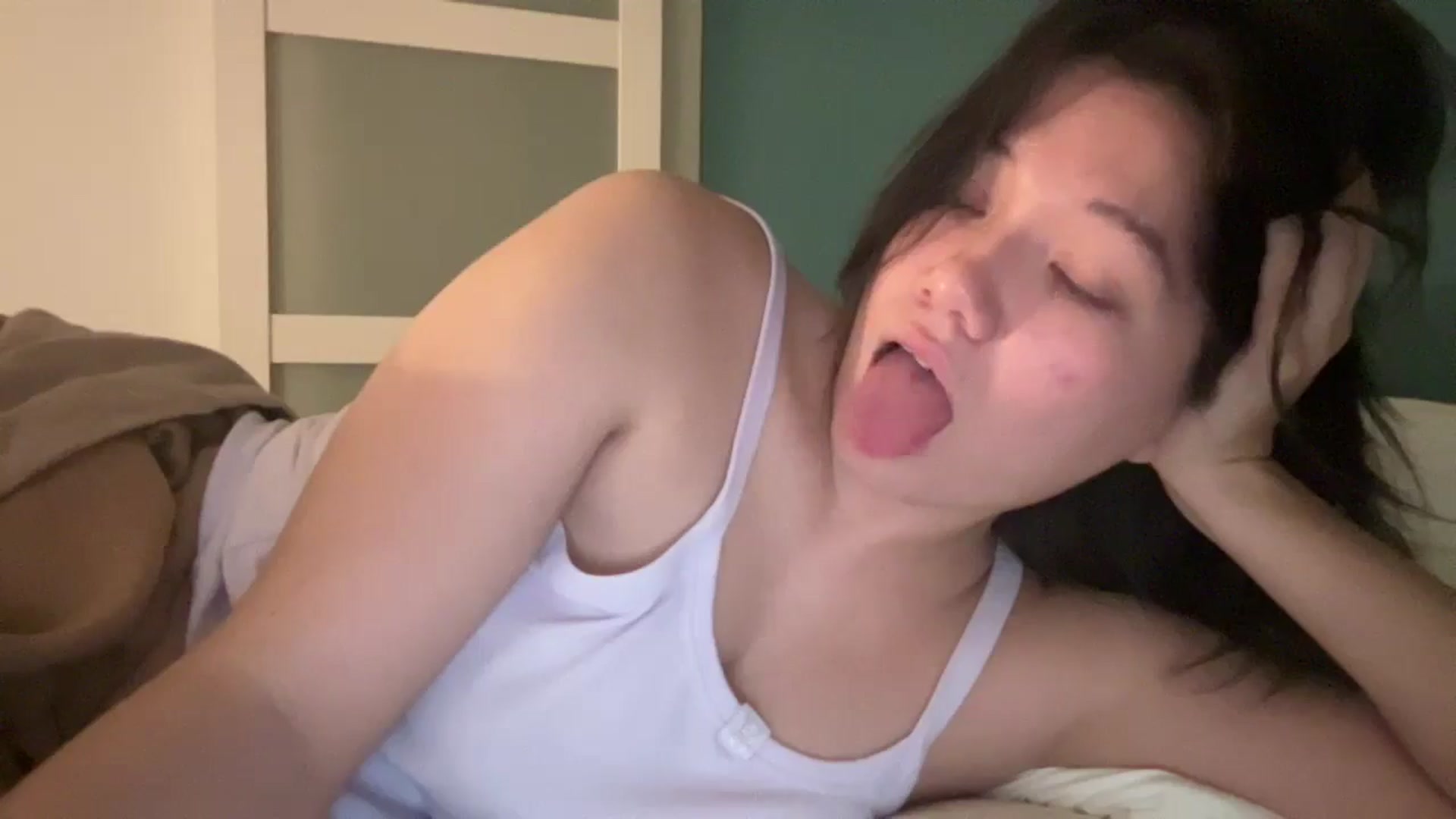 Gallery image thumbnail from imava's myfreecams stream on, 11/24/2025, 06:57 image 12 of 20