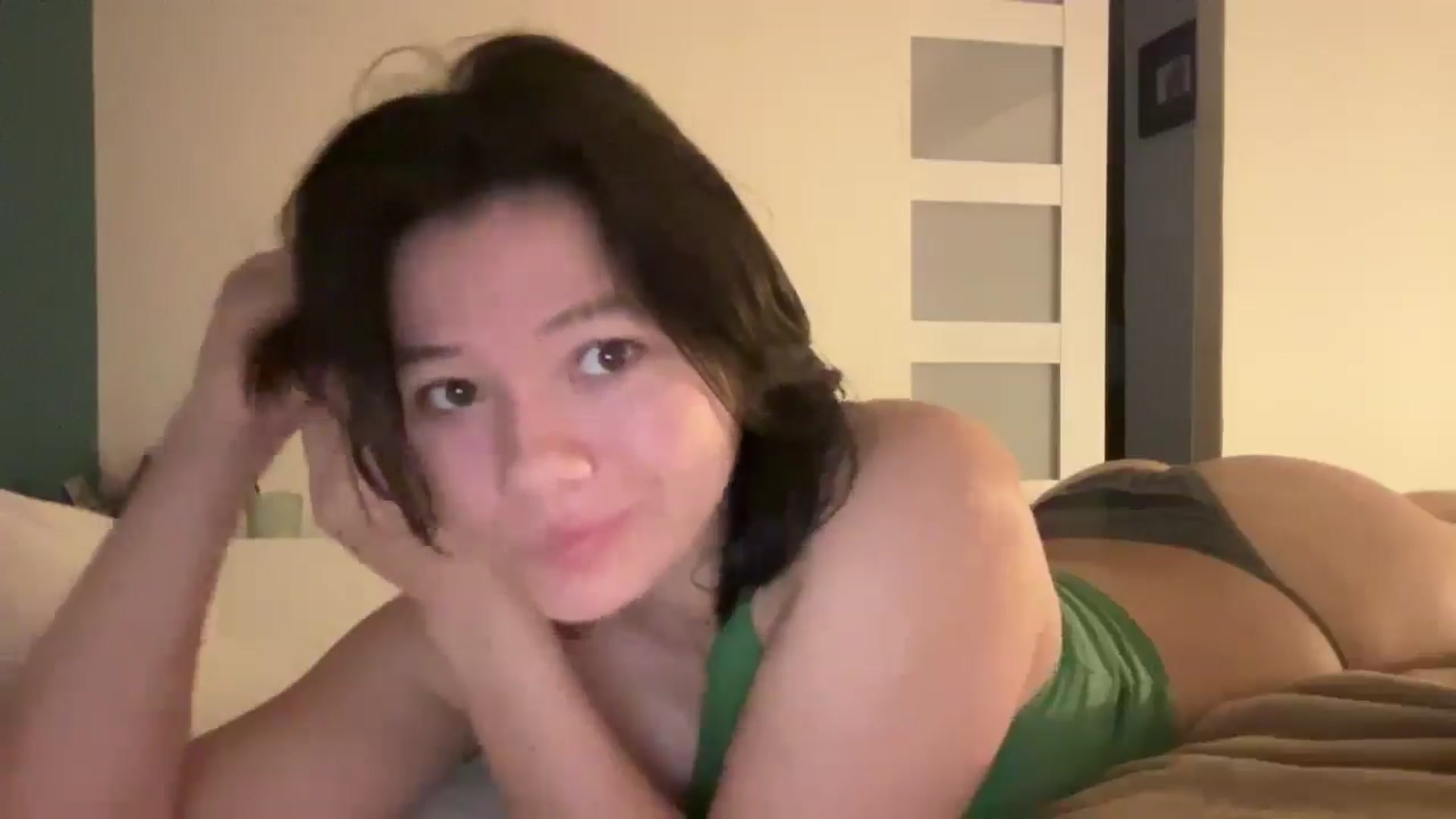 Gallery image thumbnail from imava's myfreecams stream on, 11/24/2025, 20:52 image 4 of 20