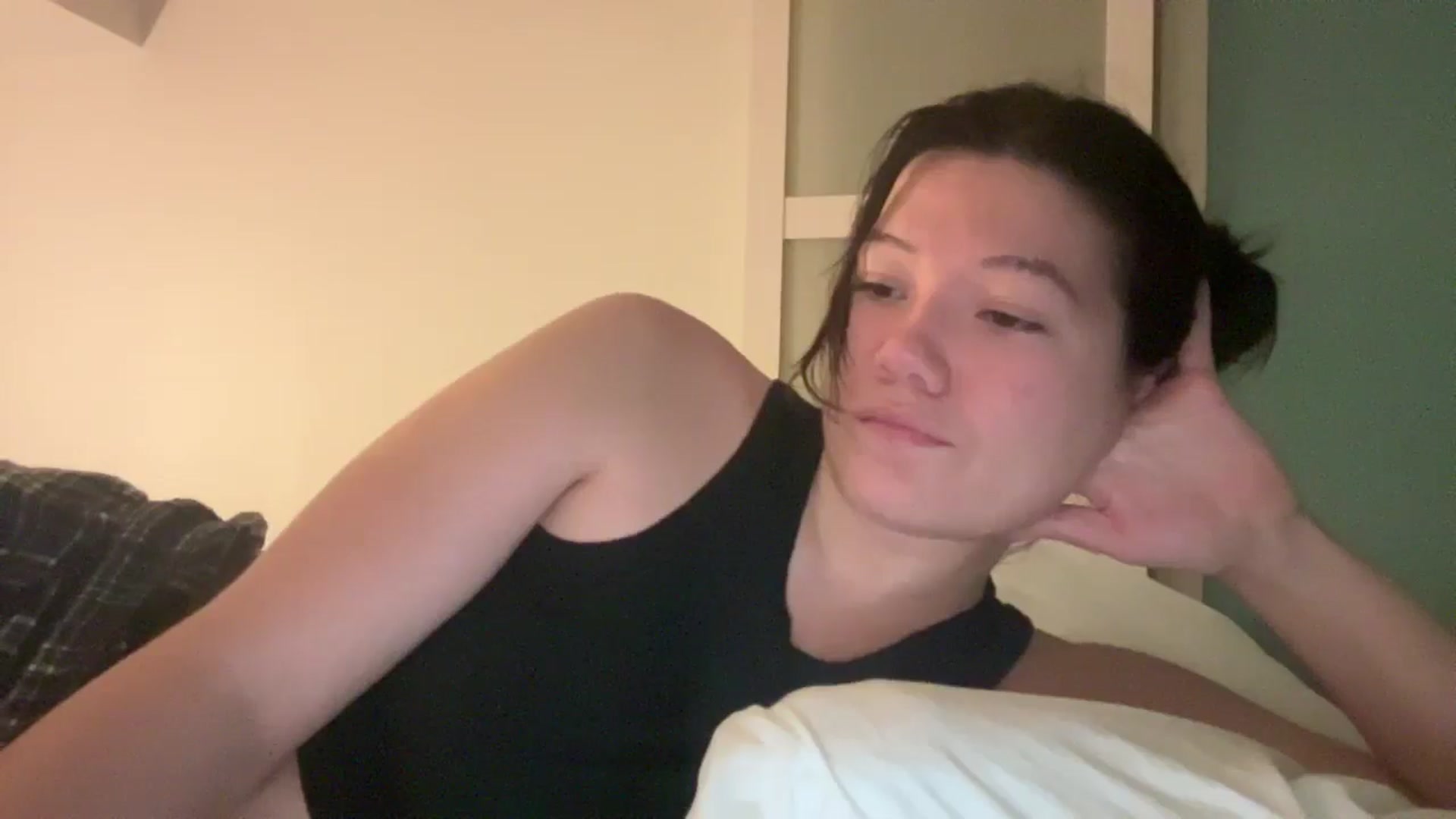 Gallery image thumbnail from imava's myfreecams stream on, 11/26/2025, 05:41 image 4 of 20