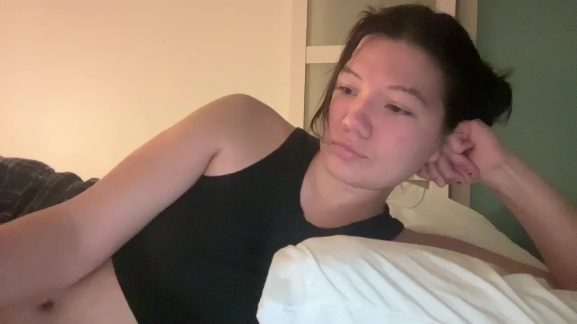 Gallery image thumbnail from imava's myfreecams stream on, 11/26/2025, 05:41 image 18 of 20