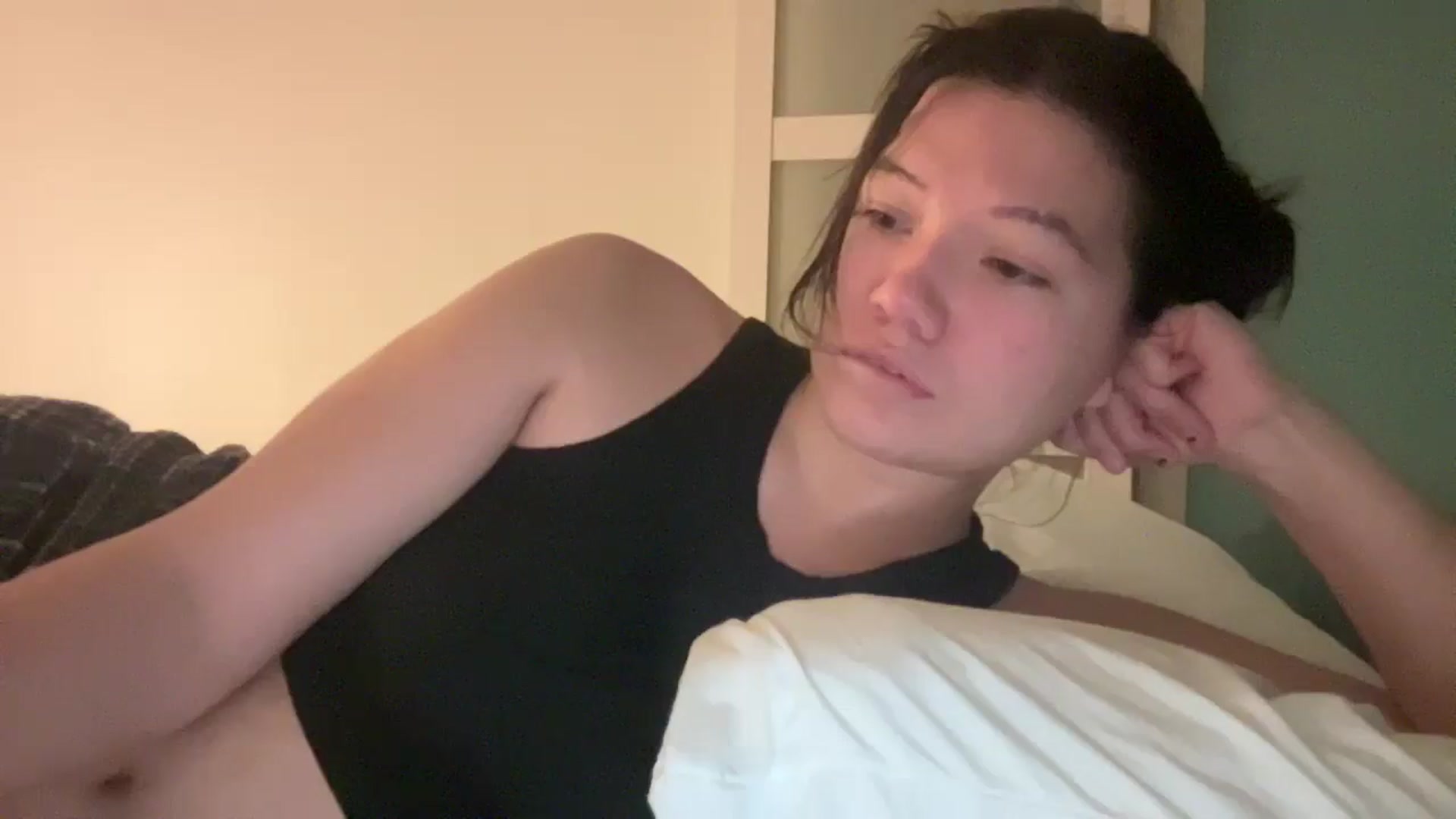 Gallery image thumbnail from imava's myfreecams stream on, 11/26/2025, 05:41 image 17 of 20