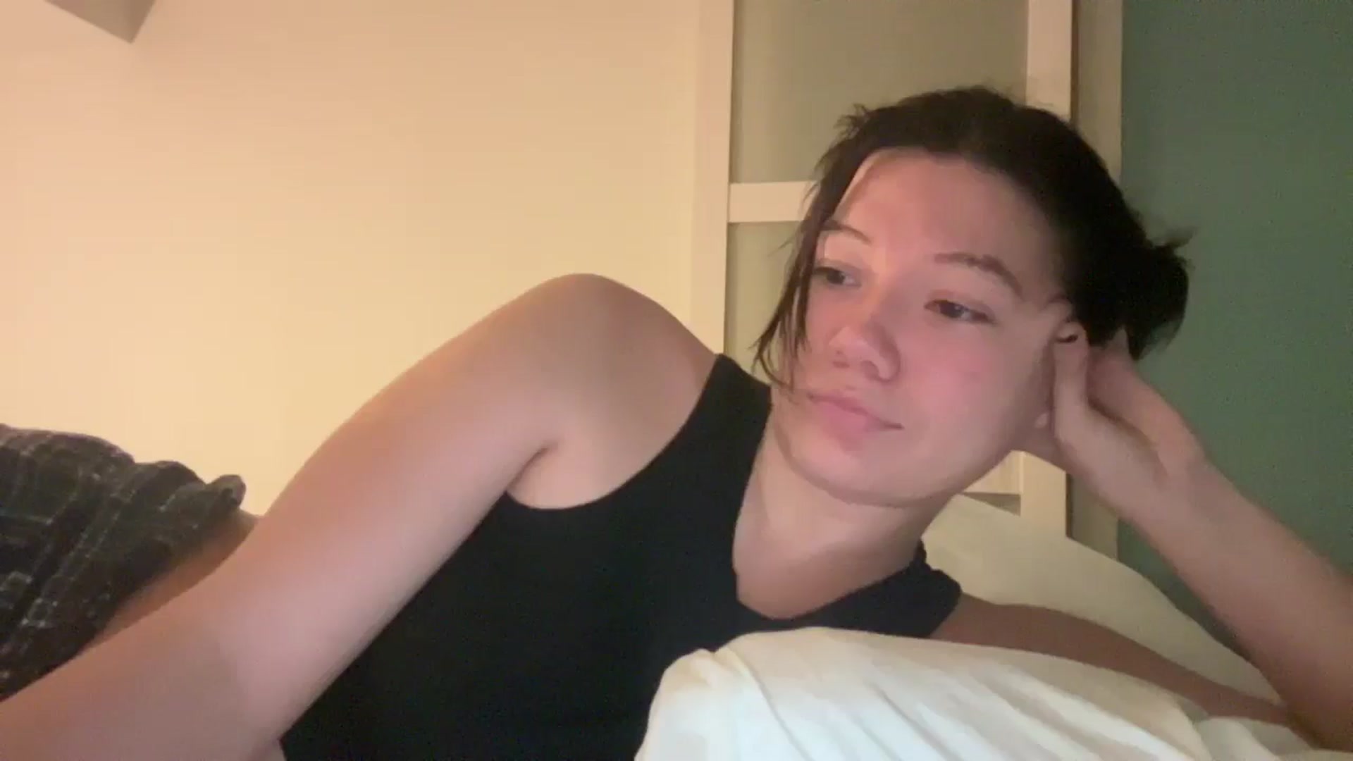 Gallery image thumbnail from imava's myfreecams stream on, 11/26/2025, 05:41 image 10 of 20