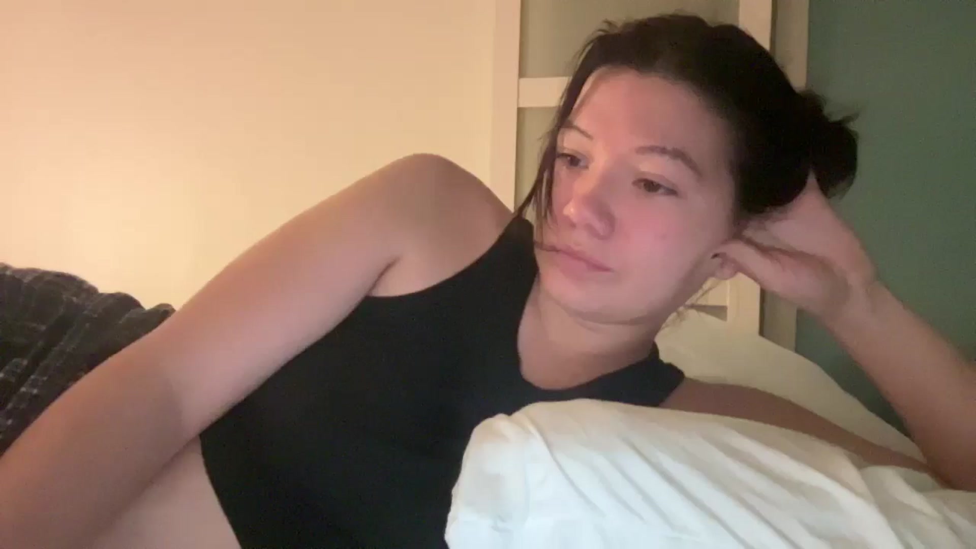 Gallery image thumbnail from imava's myfreecams stream on, 11/26/2025, 05:41 image 14 of 20