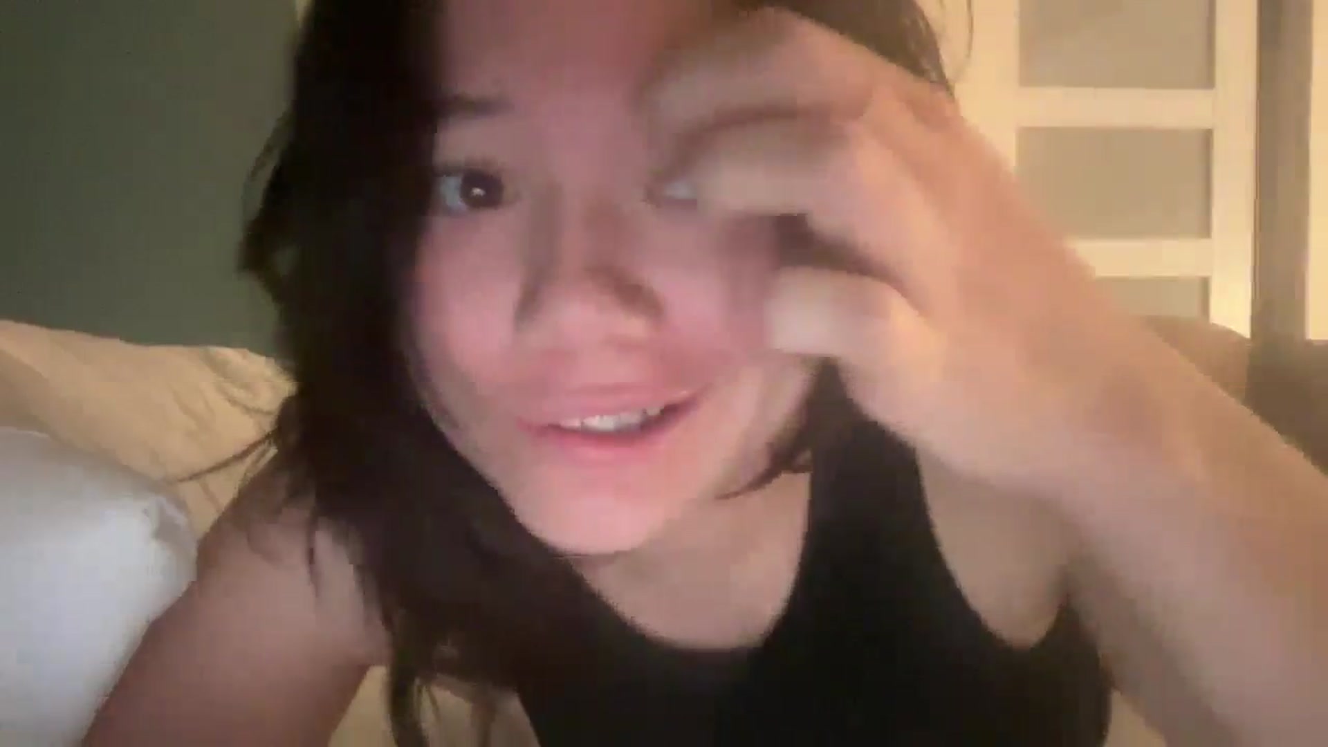 Gallery image thumbnail from imava's myfreecams stream on, 11/26/2025, 22:30 image 17 of 20