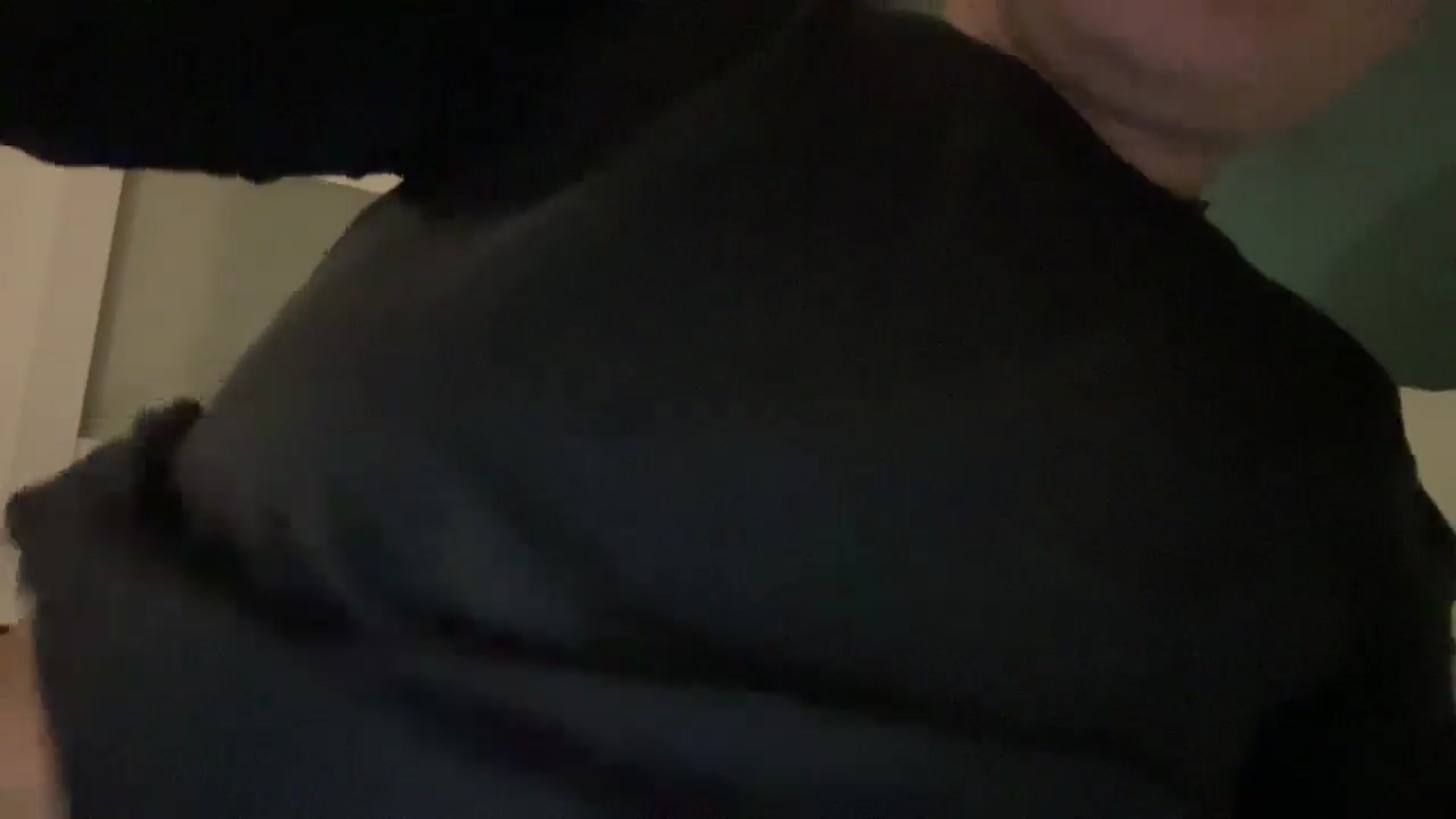 Gallery image thumbnail from imava's myfreecams stream on, 12/03/2025, 10:12 image 12 of 20