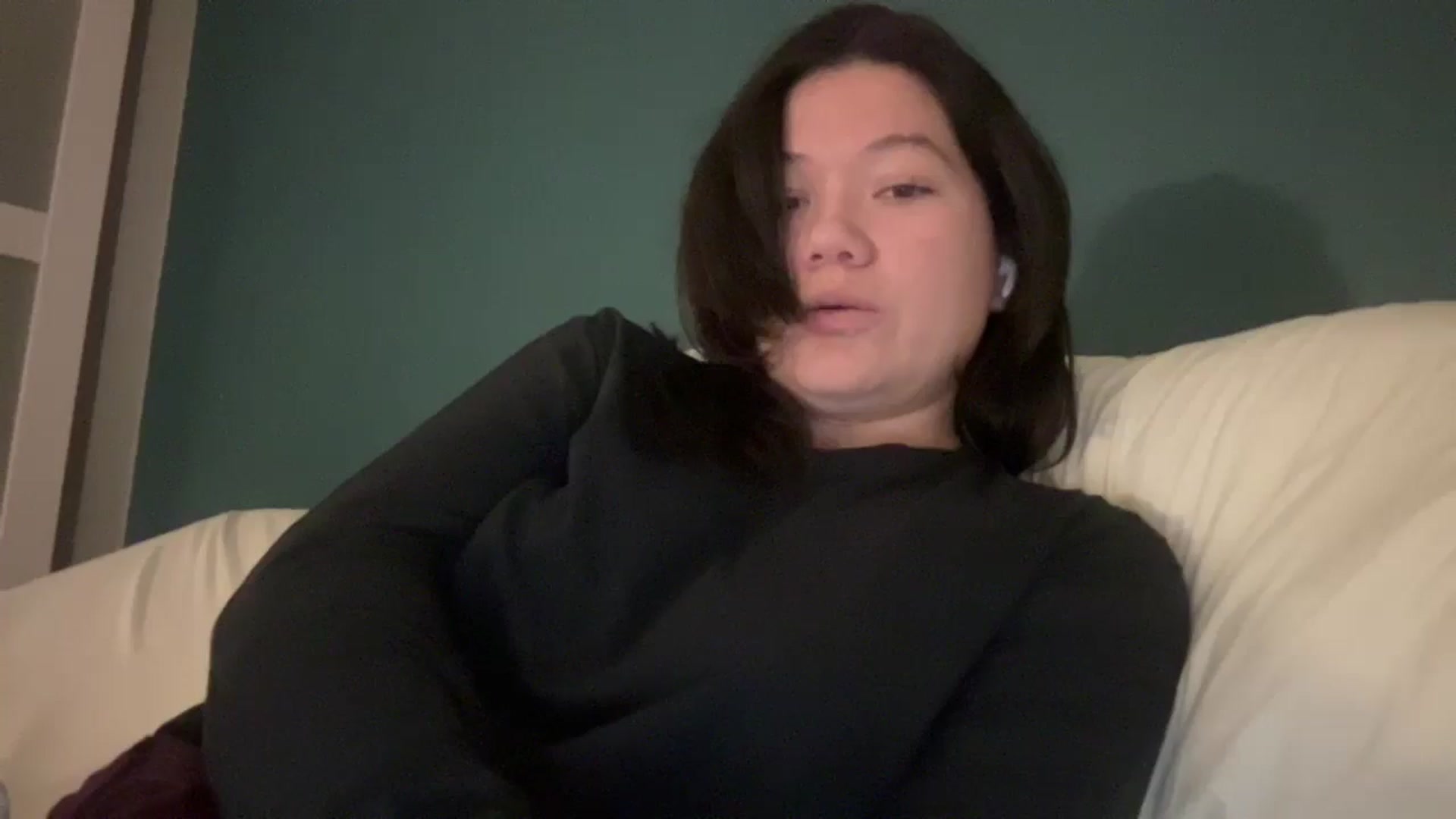 Gallery image thumbnail from imava's myfreecams stream on, 12/04/2025, 22:13 image 6 of 20