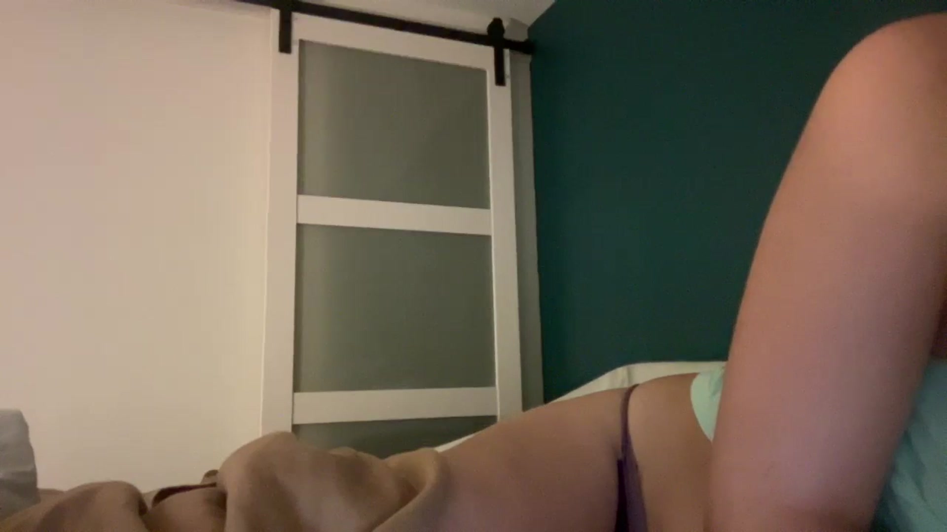Gallery image thumbnail from imava's myfreecams stream on, 12/08/2025, 14:07 image 5 of 20