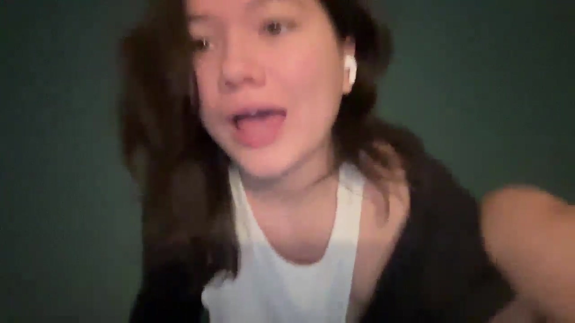 Gallery image thumbnail from imava's myfreecams stream on, 12/10/2025, 09:30 image 7 of 20