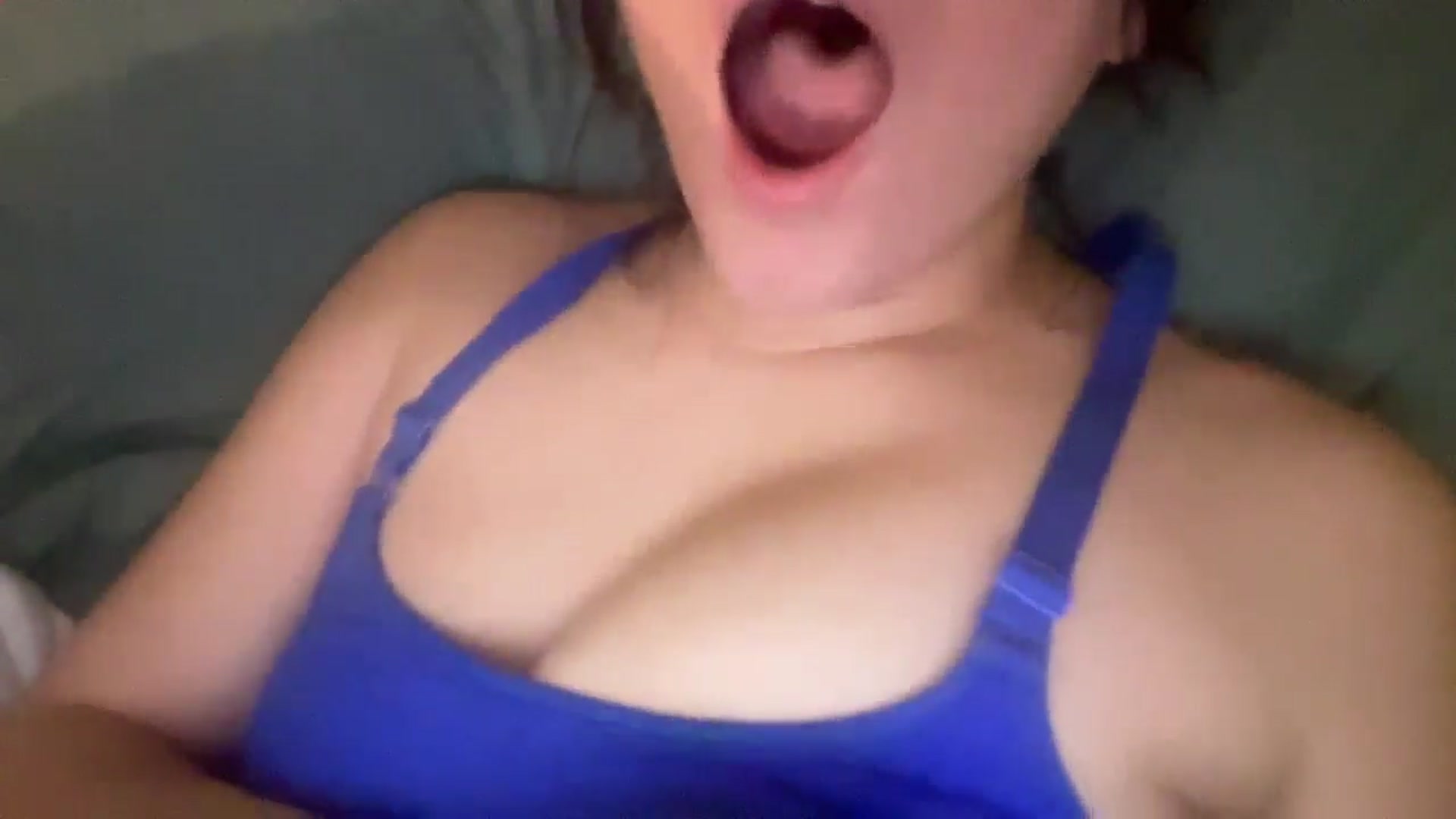 Gallery image thumbnail from imava's myfreecams stream on, 12/16/2025, 06:20 image 12 of 20