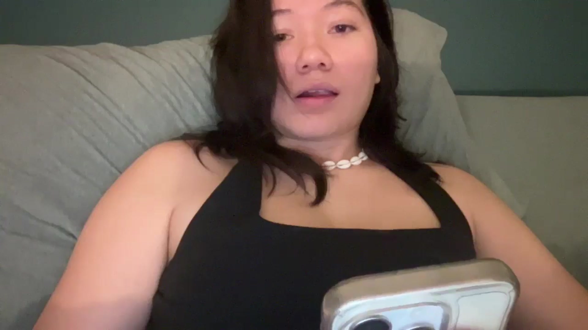 Gallery image thumbnail from imava's myfreecams stream on, 12/16/2025, 23:58 image 20 of 20