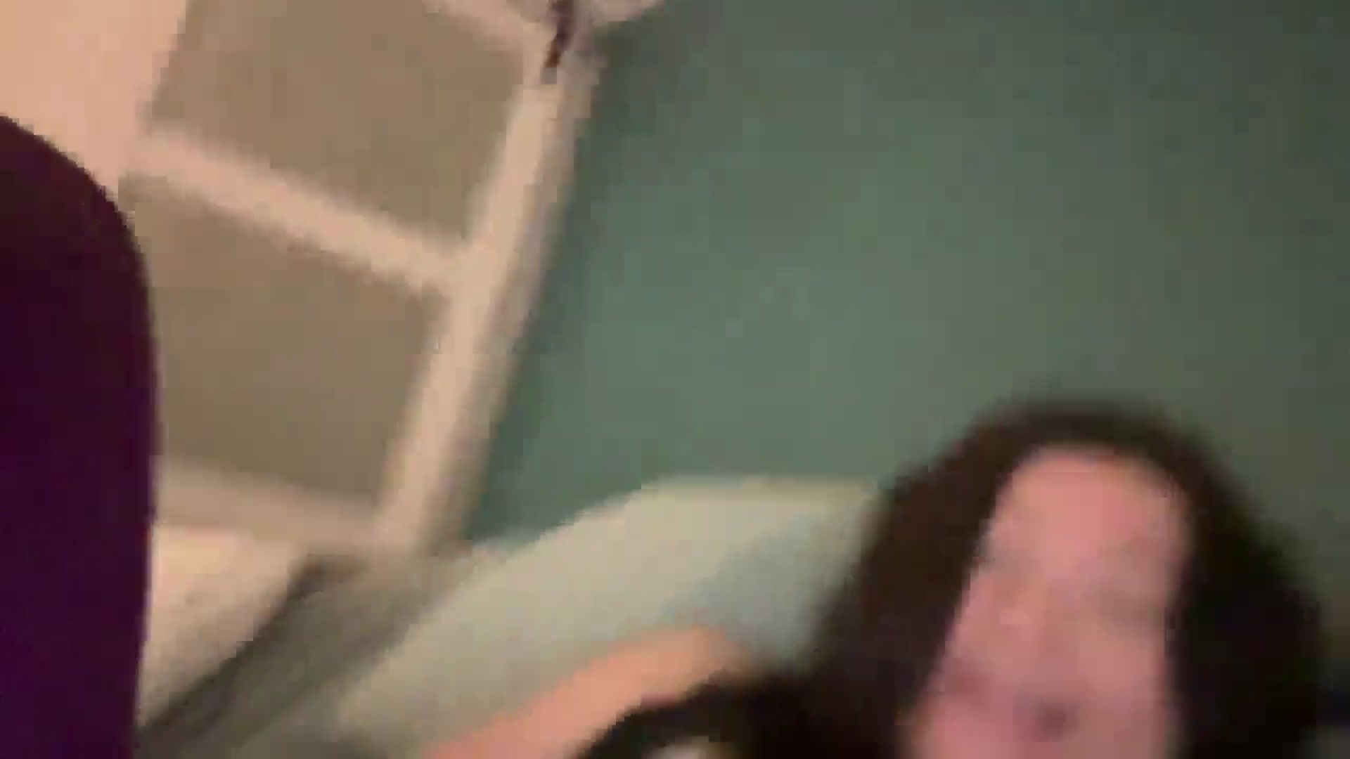 Gallery image thumbnail from imava's myfreecams stream on, 12/16/2025, 23:58 image 4 of 20