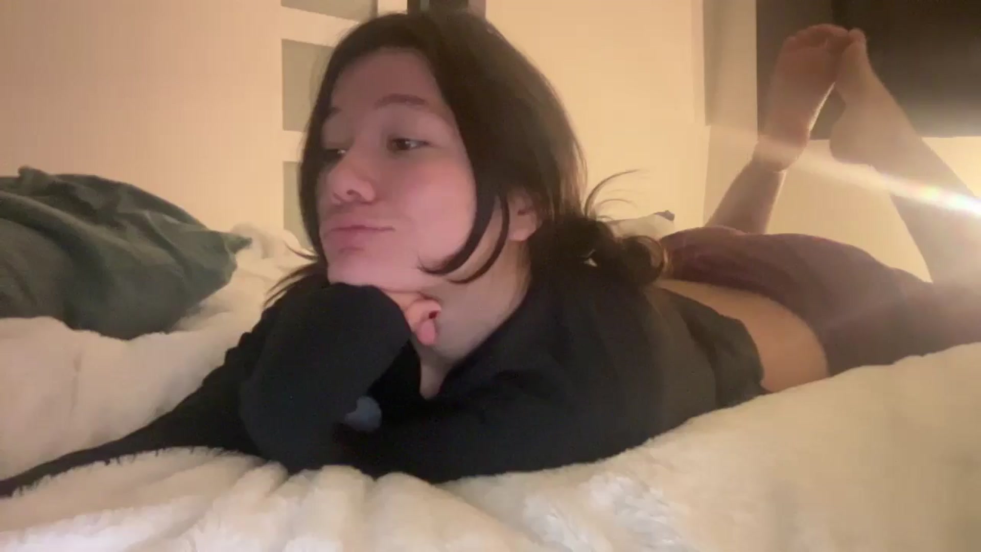 Gallery image thumbnail from imava's myfreecams stream on, 01/02/2026, 20:30 image 10 of 20