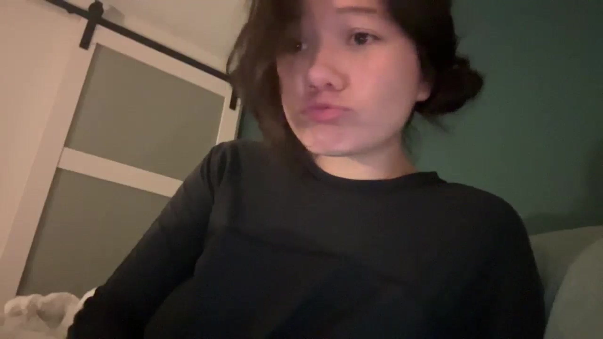 Gallery image thumbnail from imava's myfreecams stream on, 01/03/2026, 06:10 image 6 of 20