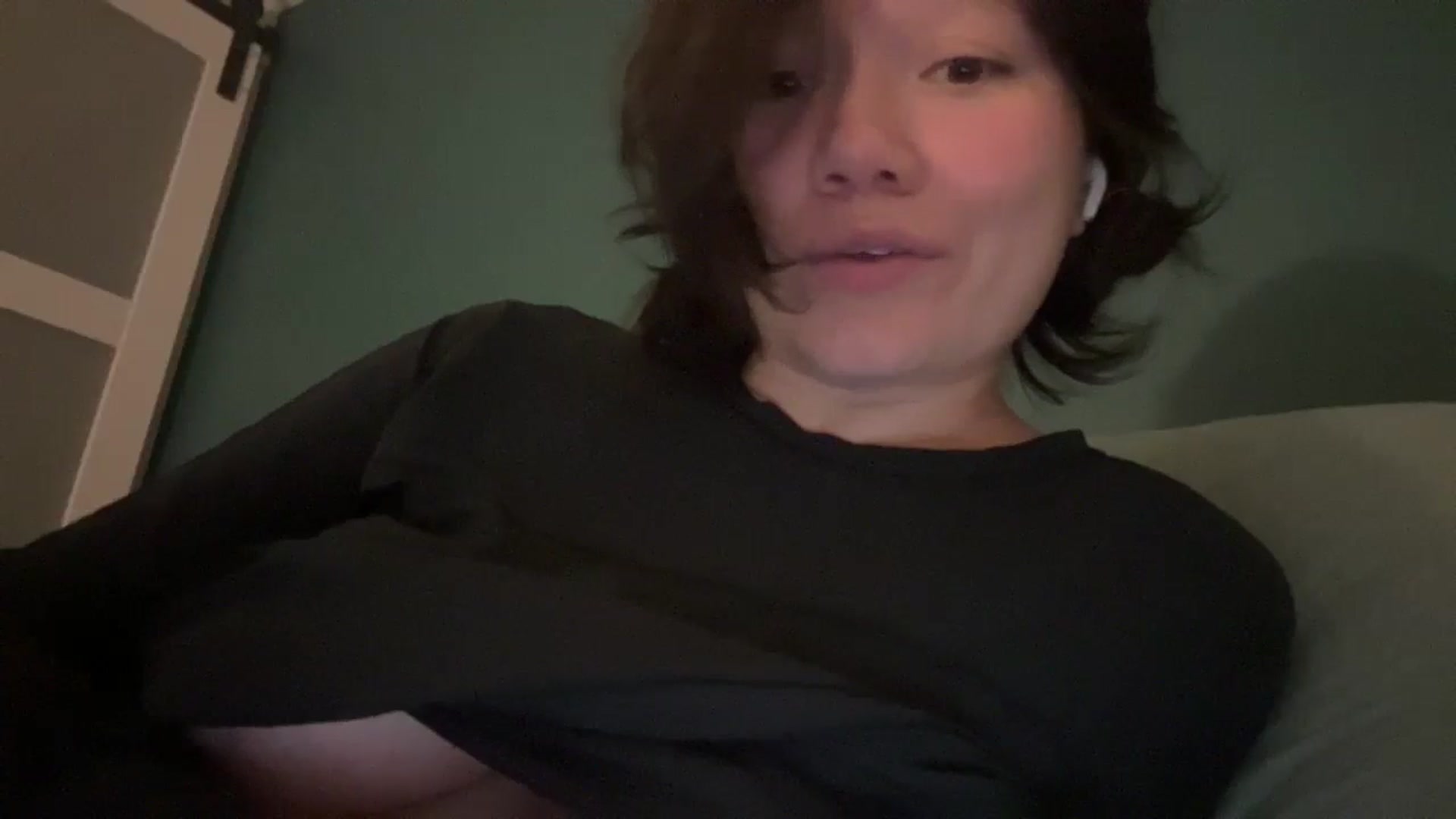 Gallery image thumbnail from imava's myfreecams stream on, 01/03/2026, 06:42 image 2 of 20