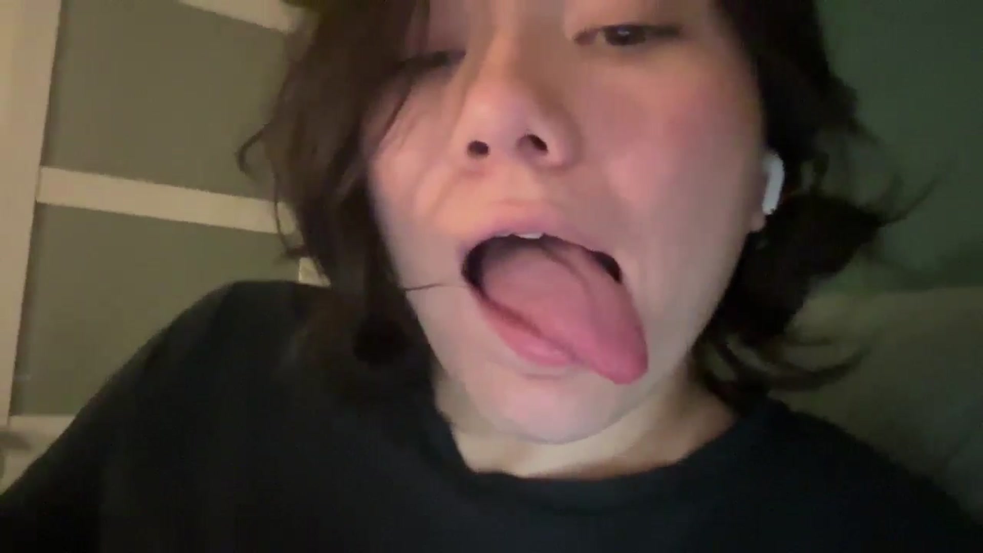 Gallery image thumbnail from imava's myfreecams stream on, 01/03/2026, 06:42 image 3 of 20