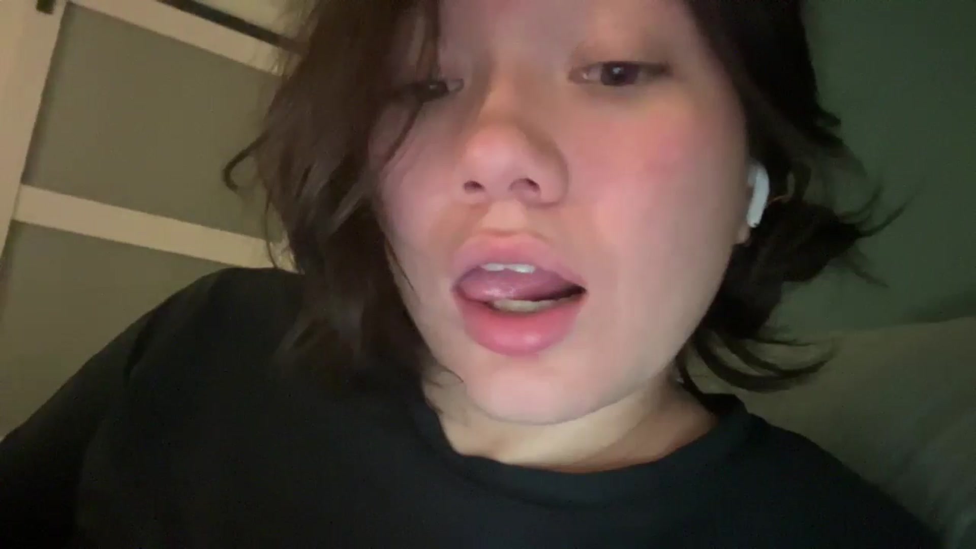 Gallery image thumbnail from imava's myfreecams stream on, 01/03/2026, 06:42 image 4 of 20