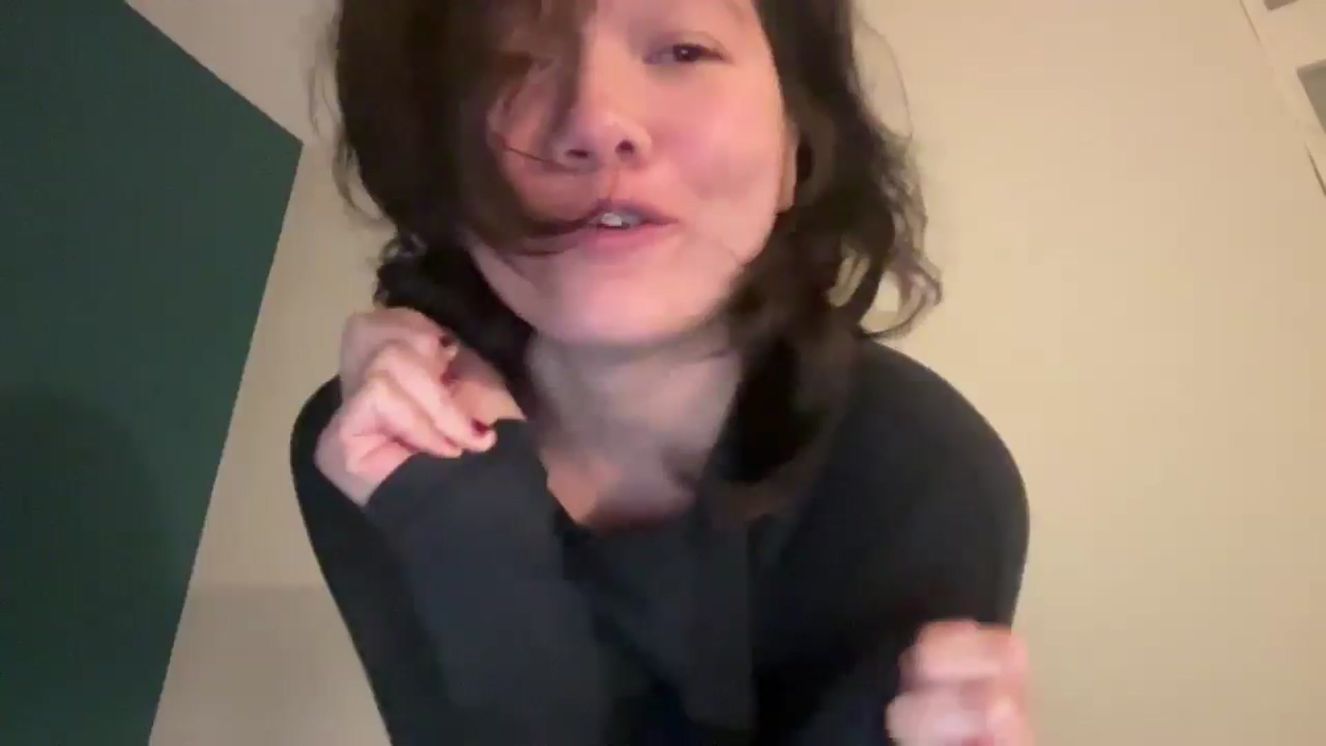 Gallery image thumbnail from imava's myfreecams stream on, 01/03/2026, 10:35 image 13 of 20