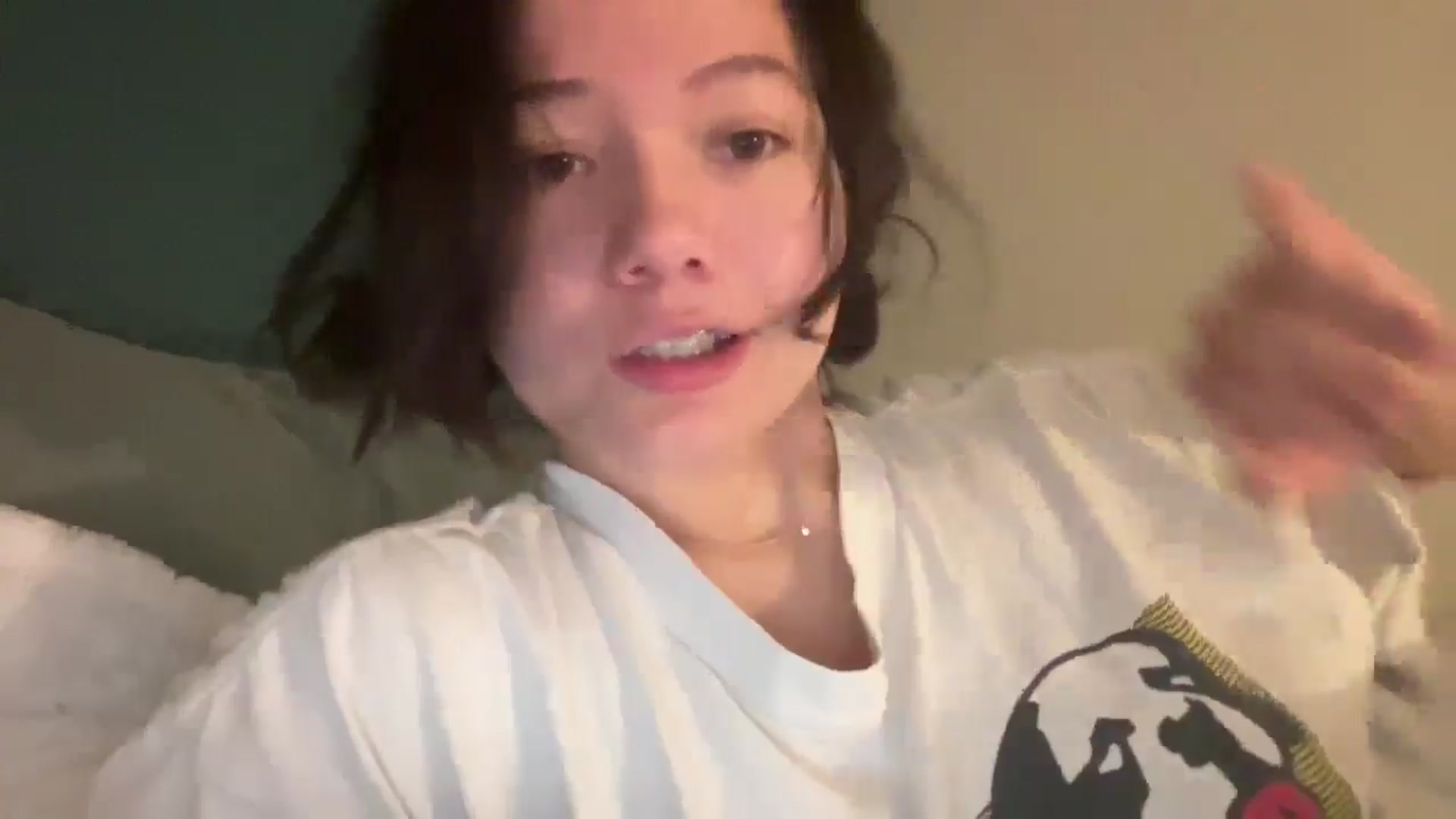 Gallery image thumbnail from imava's myfreecams stream on, 01/04/2026, 22:12 image 11 of 20