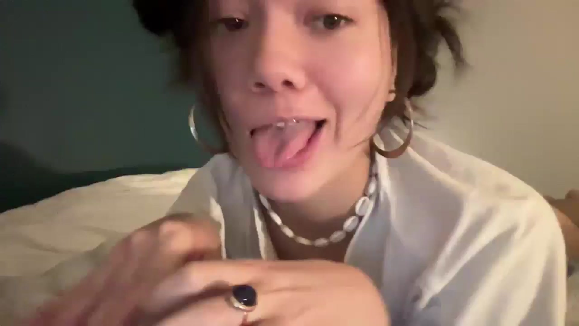 Gallery image thumbnail from imava's myfreecams stream on, 01/09/2026, 20:53 image 1 of 20