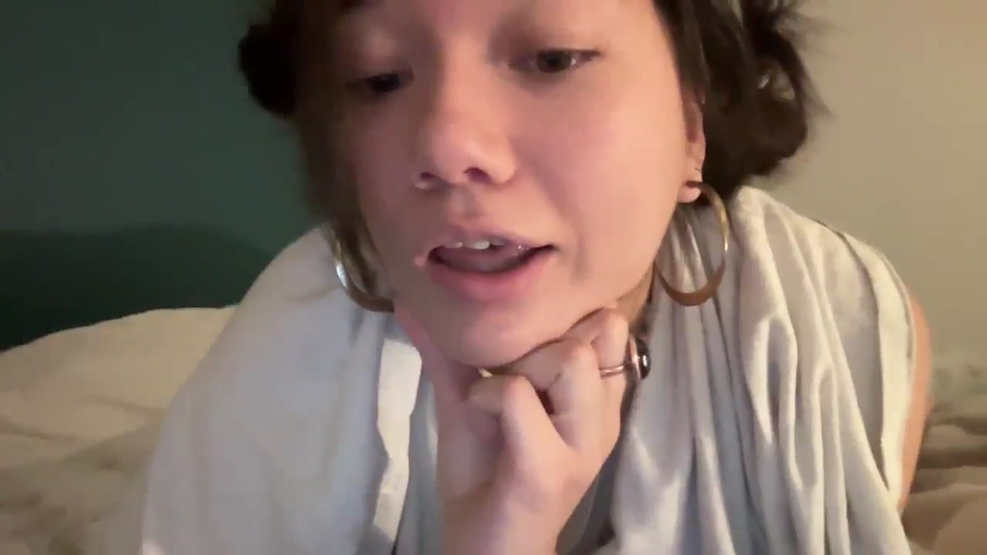 Gallery image thumbnail from imava's myfreecams stream on, 01/09/2026, 20:53 image 4 of 20