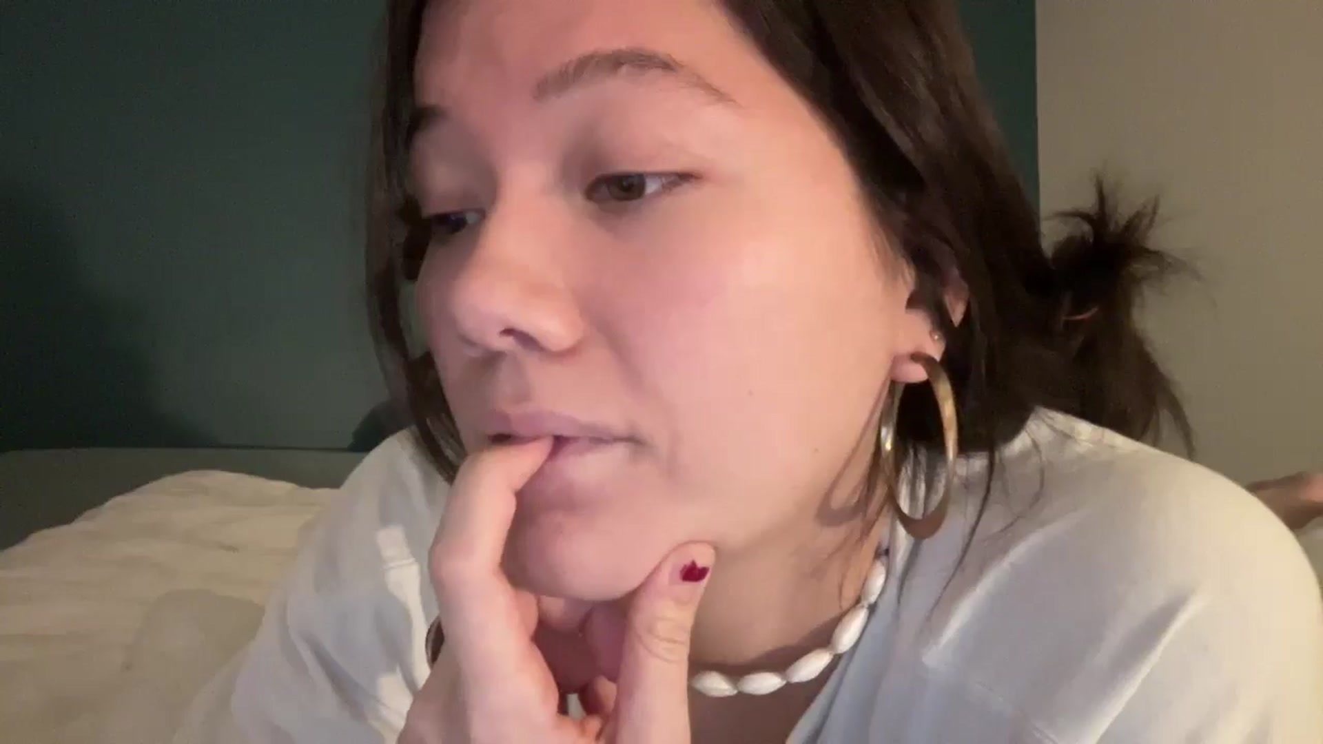 Gallery image thumbnail from imava's myfreecams stream on, 01/09/2026, 22:12 image 19 of 20