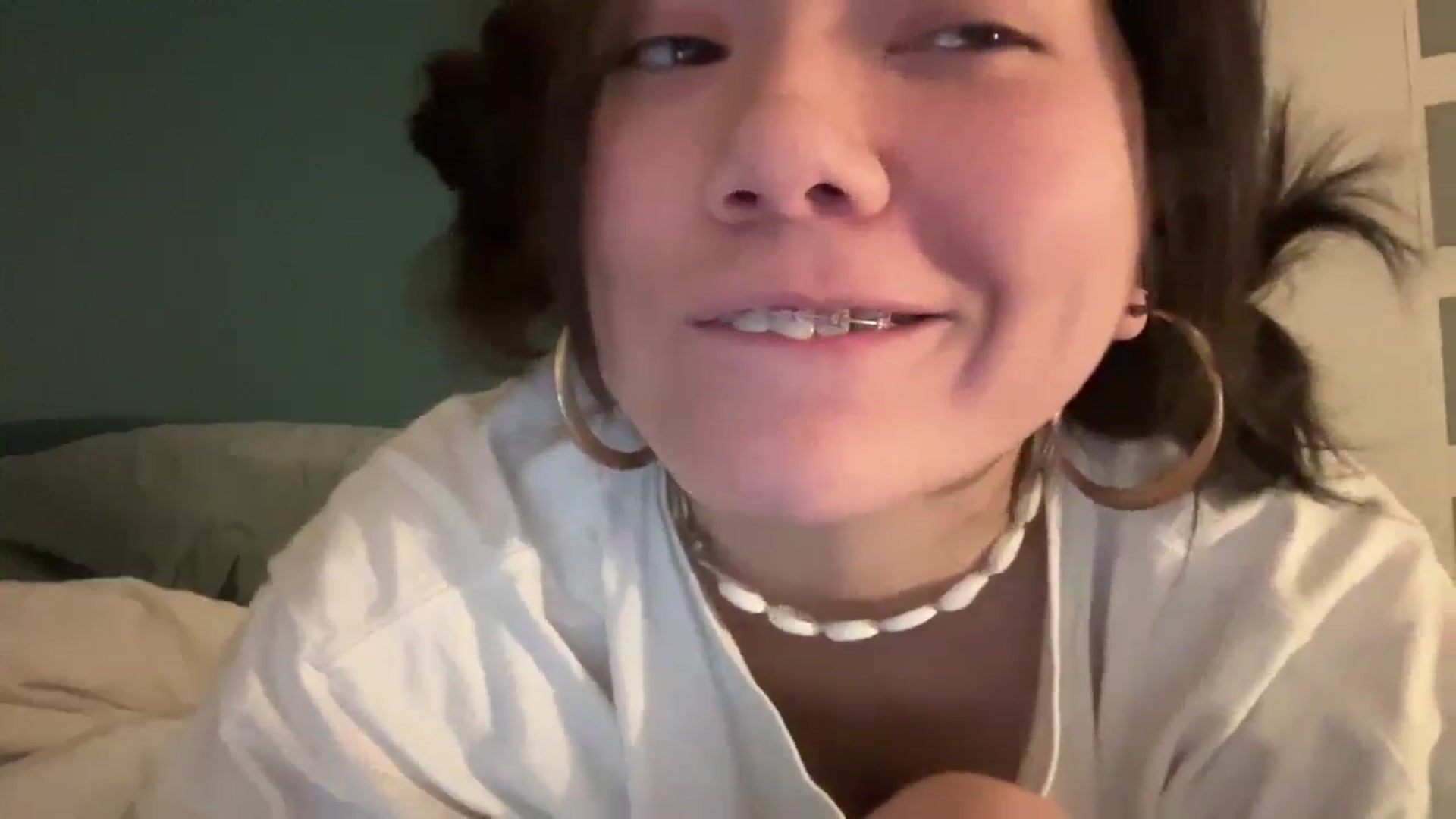 Gallery image thumbnail from imava's myfreecams stream on, 01/09/2026, 22:12 image 15 of 20
