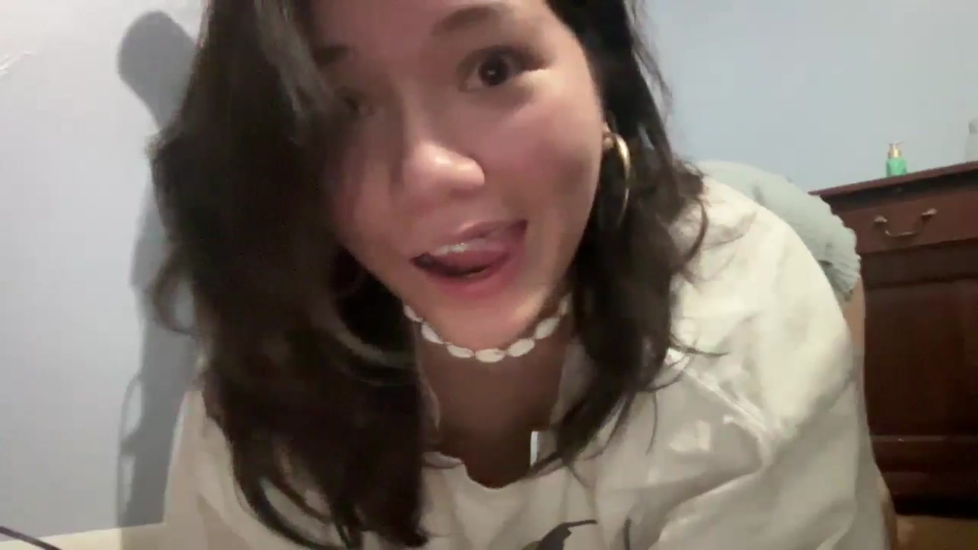 Gallery image thumbnail from imava's myfreecams stream on, 01/10/2026, 06:17 image 14 of 20