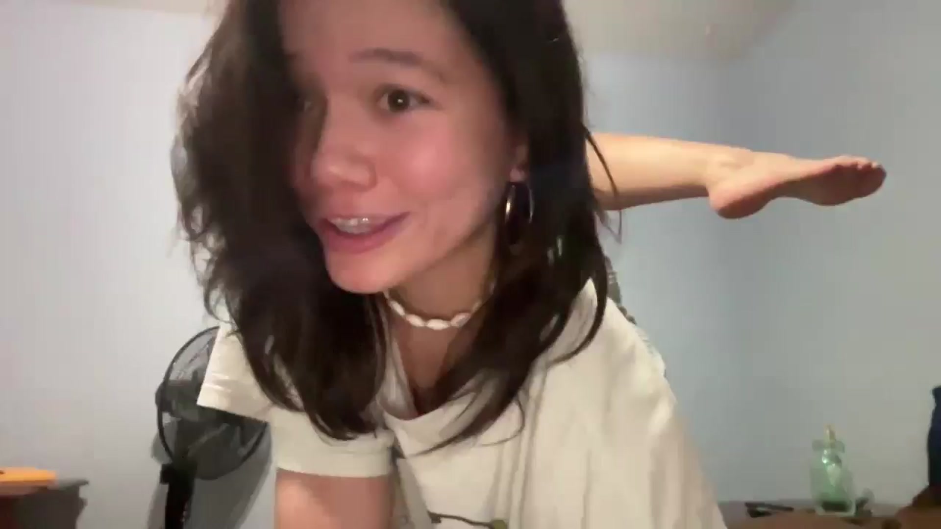 Gallery image thumbnail from imava's myfreecams stream on, 01/10/2026, 06:17 image 18 of 20