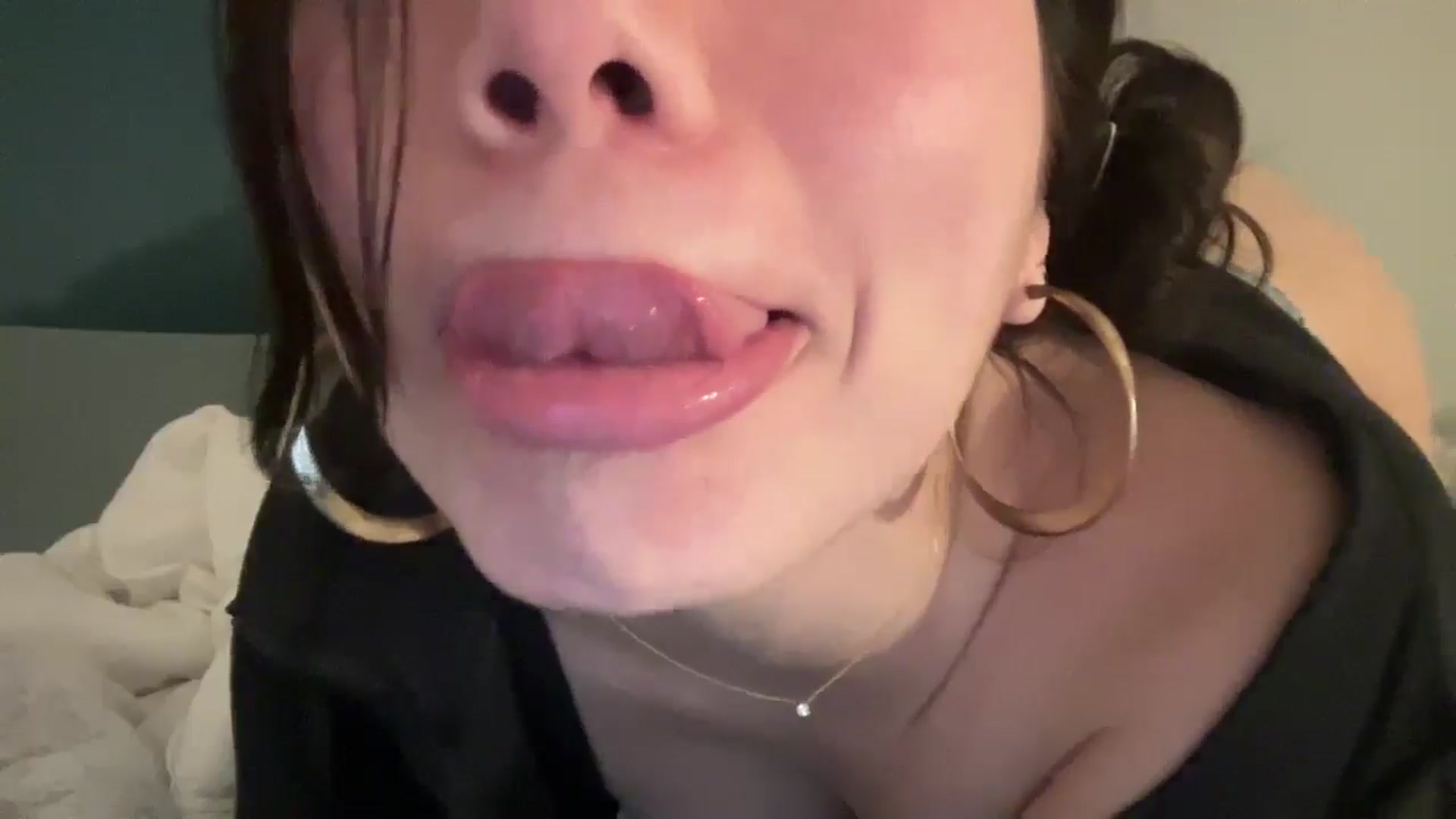 Gallery image thumbnail from imava's myfreecams stream on, 01/11/2026, 10:04 image 9 of 20