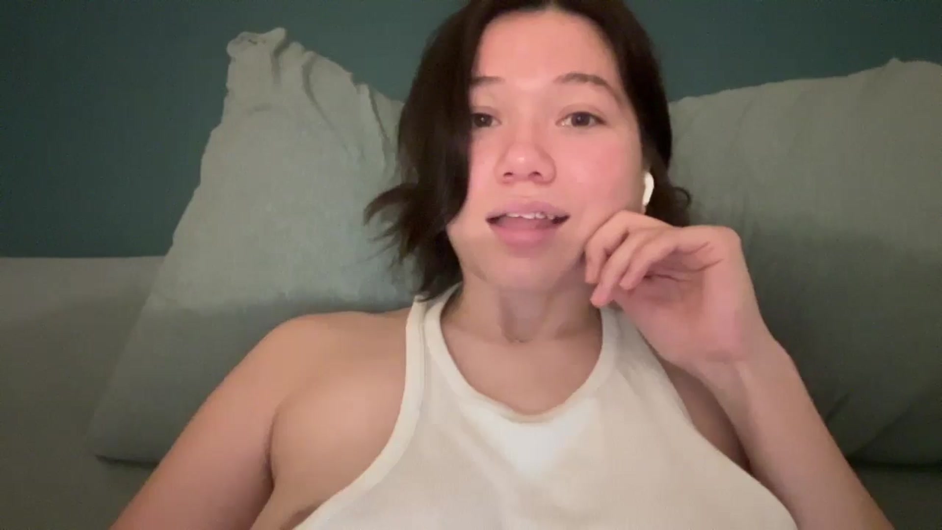 Gallery image thumbnail from imava's myfreecams stream on, 01/13/2026, 09:22 image 7 of 20