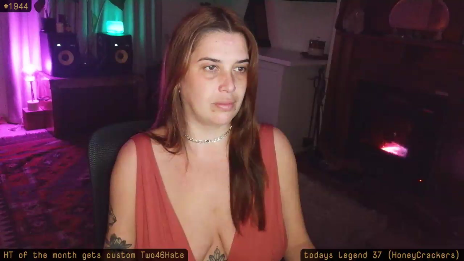 Gallery image thumbnail from imhoneyhoneyhoney's myfreecams stream on, 08/10/2026, 08:38 image 17 of 20