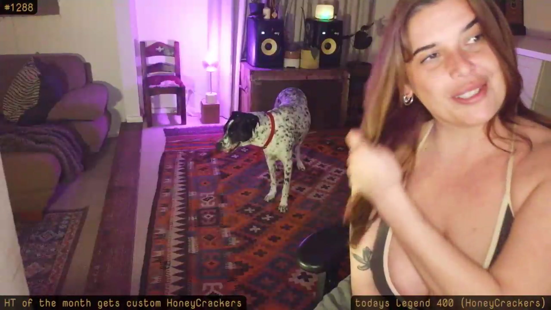 Gallery image thumbnail from imhoneyhoneyhoney's myfreecams stream on, 08/24/2026, 09:00 image 19 of 20