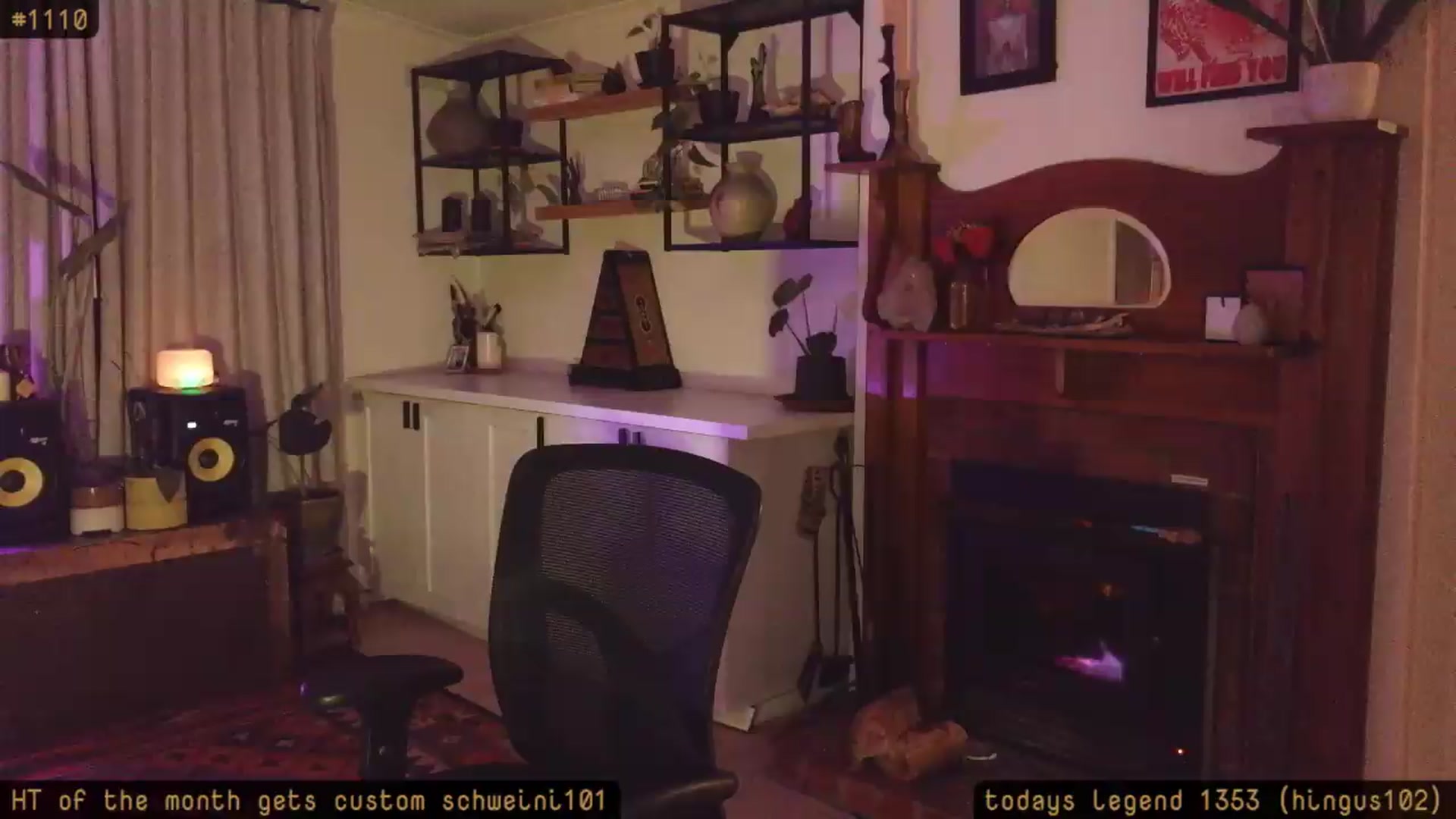 Gallery image thumbnail from imhoneyhoneyhoney's myfreecams stream on, 08/25/2026, 09:52 image 10 of 20