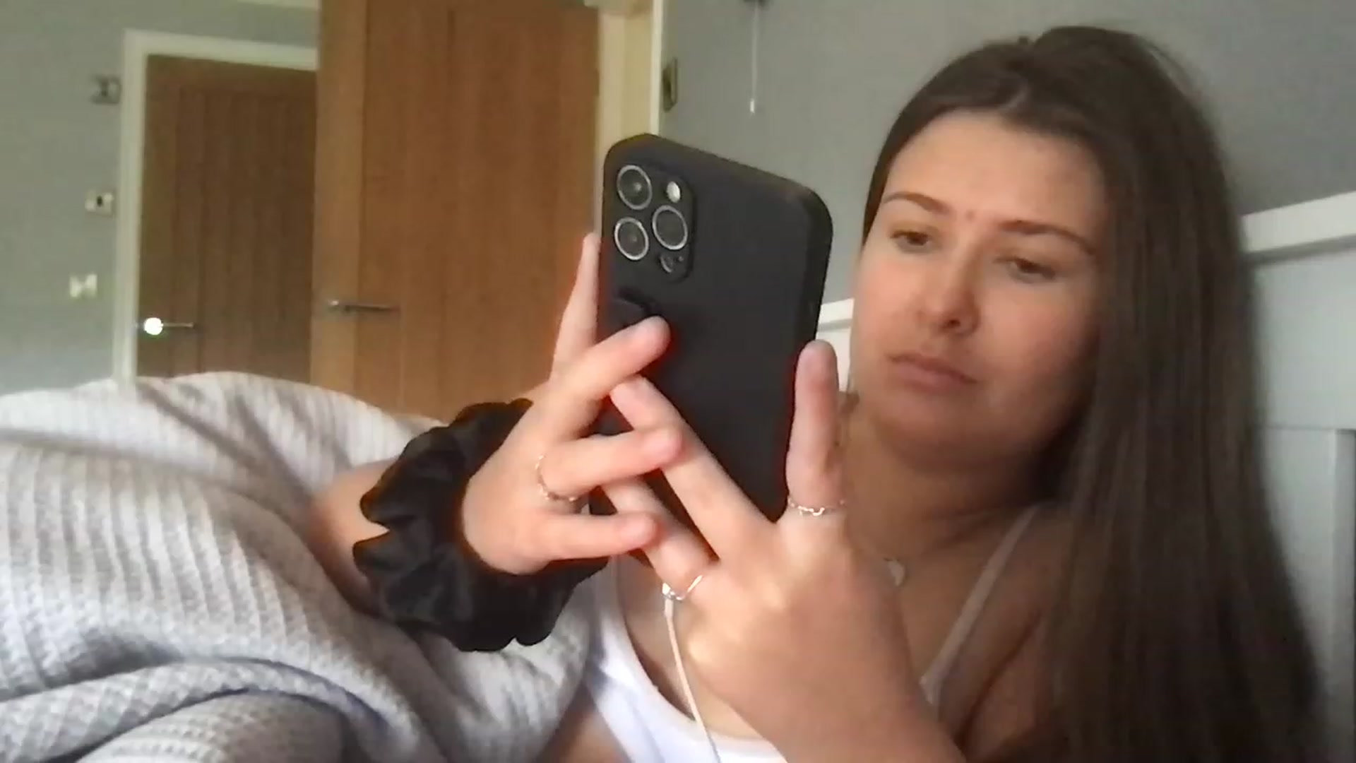 Gallery image thumbnail from imogenrosexox's myfreecams stream on, 03/06/2023, 09:53 image 2 of 20