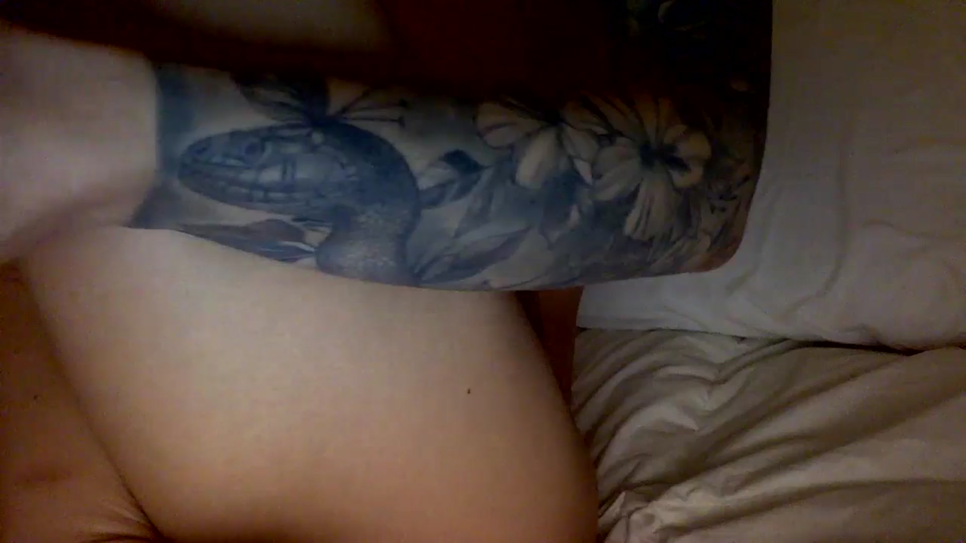 Gallery image thumbnail from indie's myfreecams stream on, 10/16/2024, 11:14 image 2 of 20