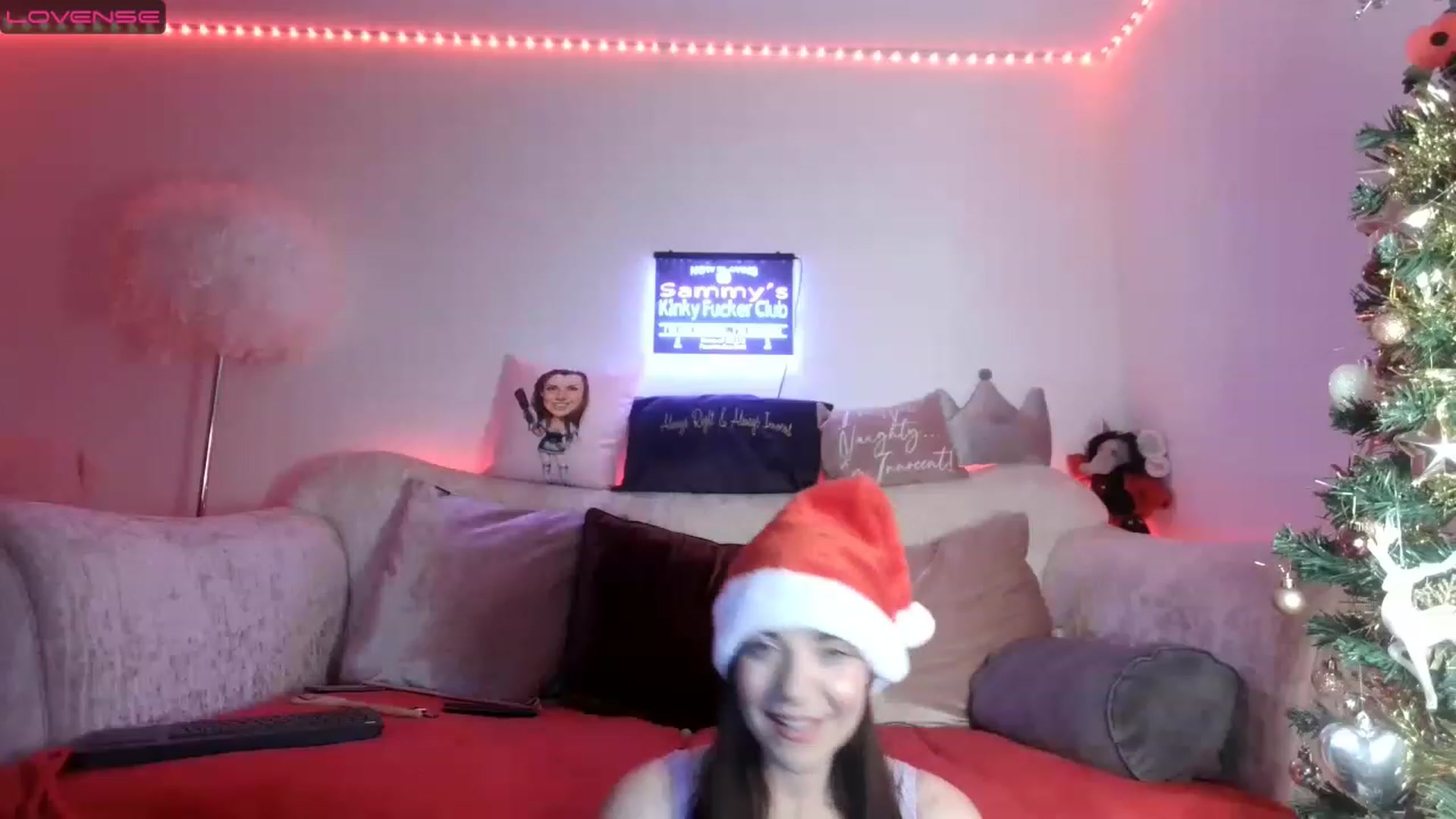 Gallery image thumbnail from innocentSamx's myfreecams stream on, 12/07/2022, 15:30 image 9 of 20